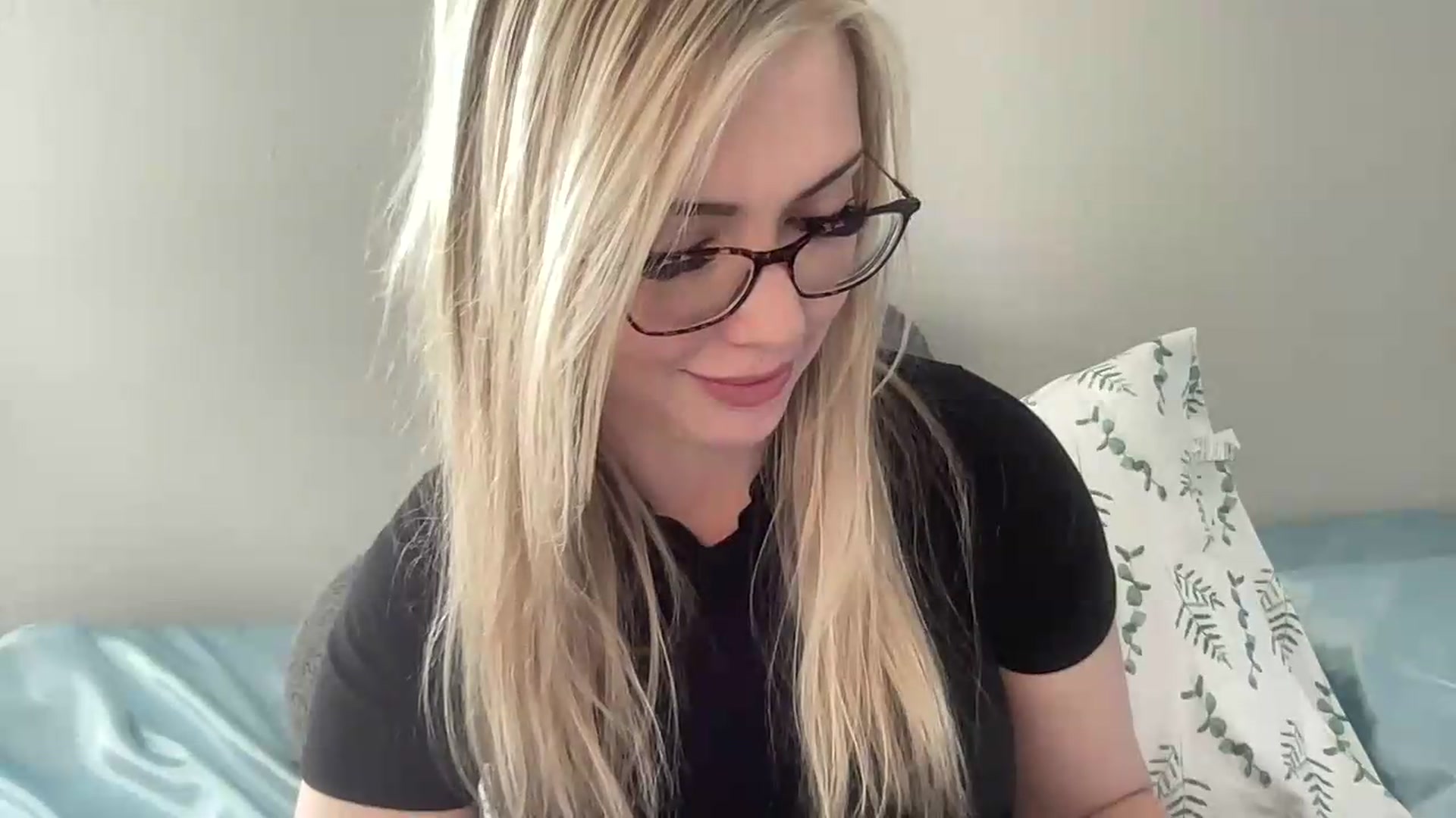 Gallery image thumbnail from AshleyMarina's myfreecams stream on, 07/16/2026, 15:54 image 3 of 20