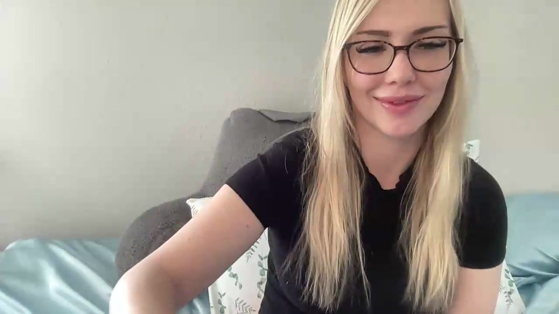 Gallery image thumbnail from AshleyMarina's myfreecams stream on, 07/16/2026, 15:54 image 20 of 20