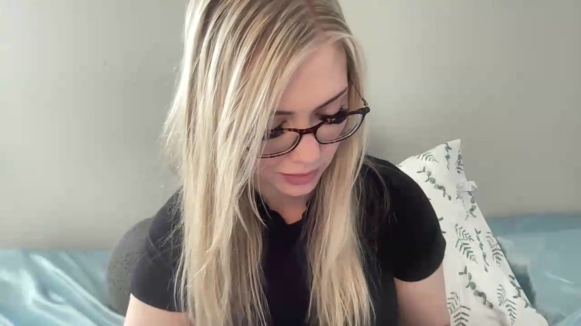 Gallery image thumbnail from AshleyMarina's myfreecams stream on, 07/16/2026, 15:54 image 11 of 20