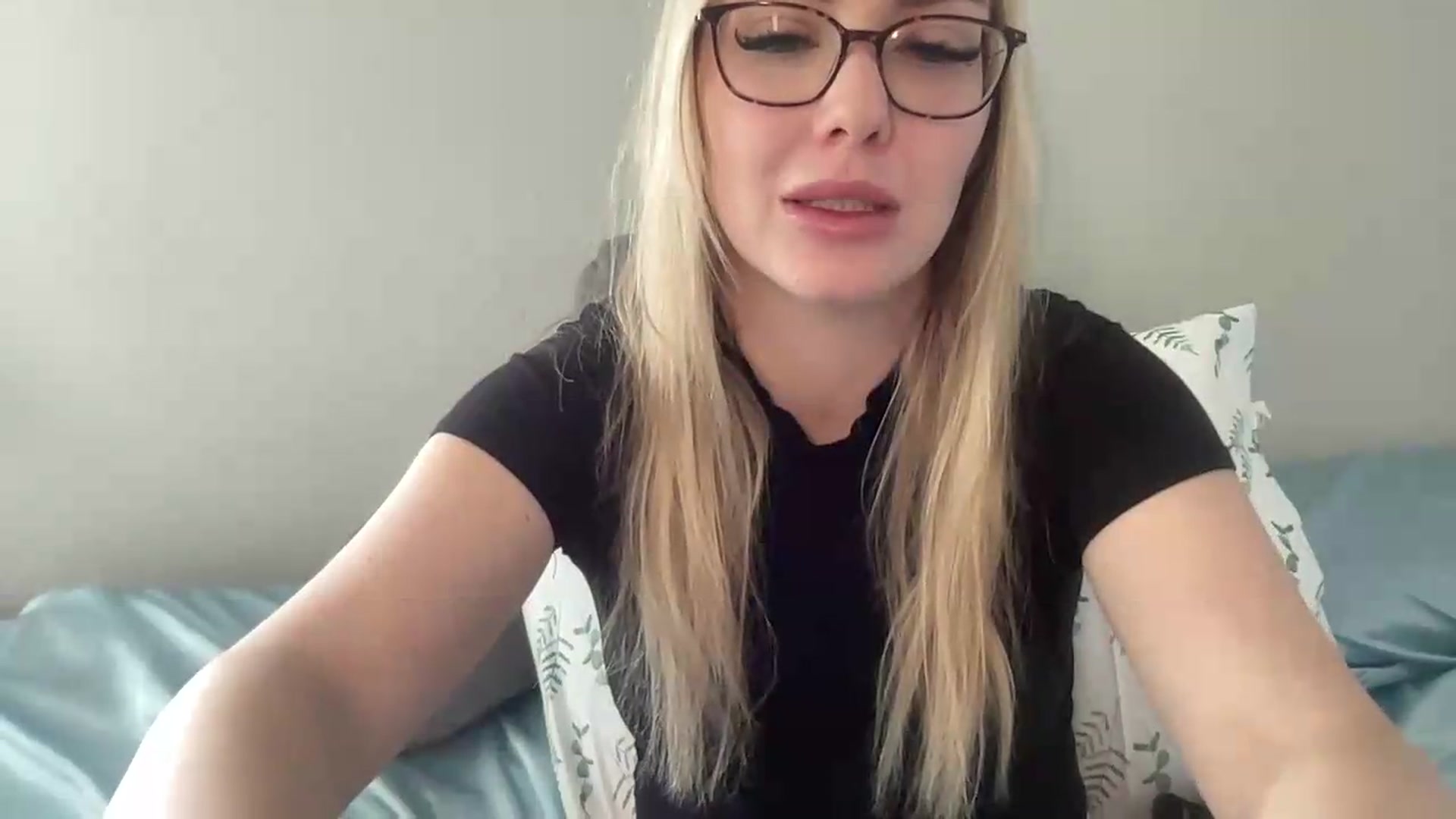 Gallery image thumbnail from AshleyMarina's myfreecams stream on, 07/16/2026, 15:54 image 15 of 20