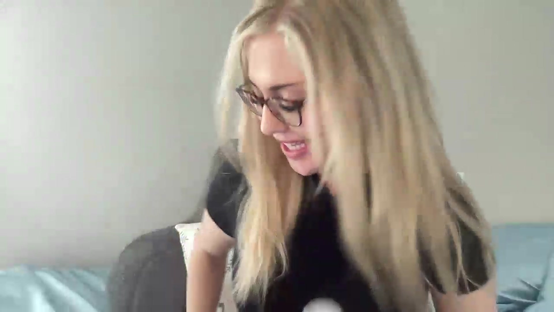 Gallery image thumbnail from AshleyMarina's myfreecams stream on, 07/16/2026, 15:54 image 13 of 20