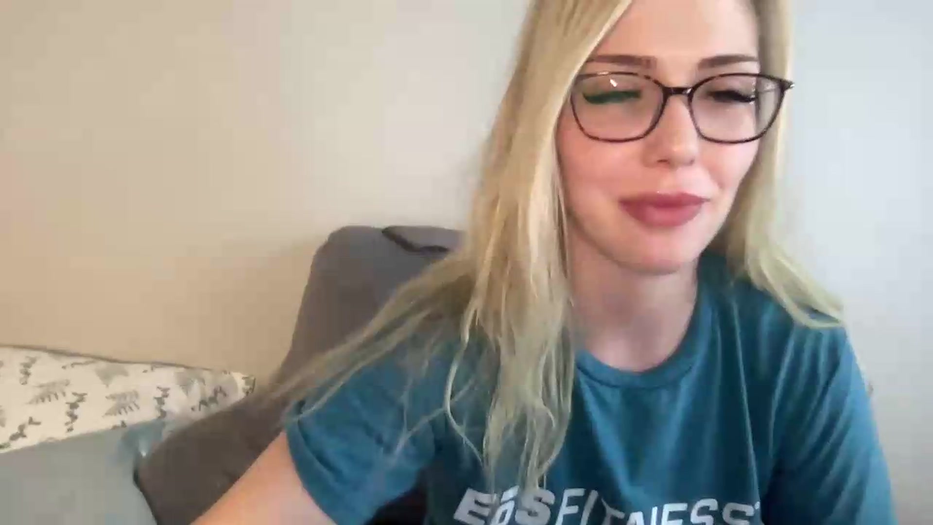 Gallery image thumbnail from AshleyMarina's myfreecams stream on, 07/27/2026, 03:16 image 4 of 20