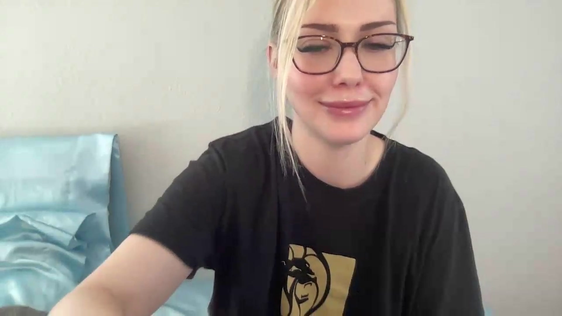 Gallery image thumbnail from AshleyMarina's myfreecams stream on, 07/28/2026, 15:25 image 2 of 20