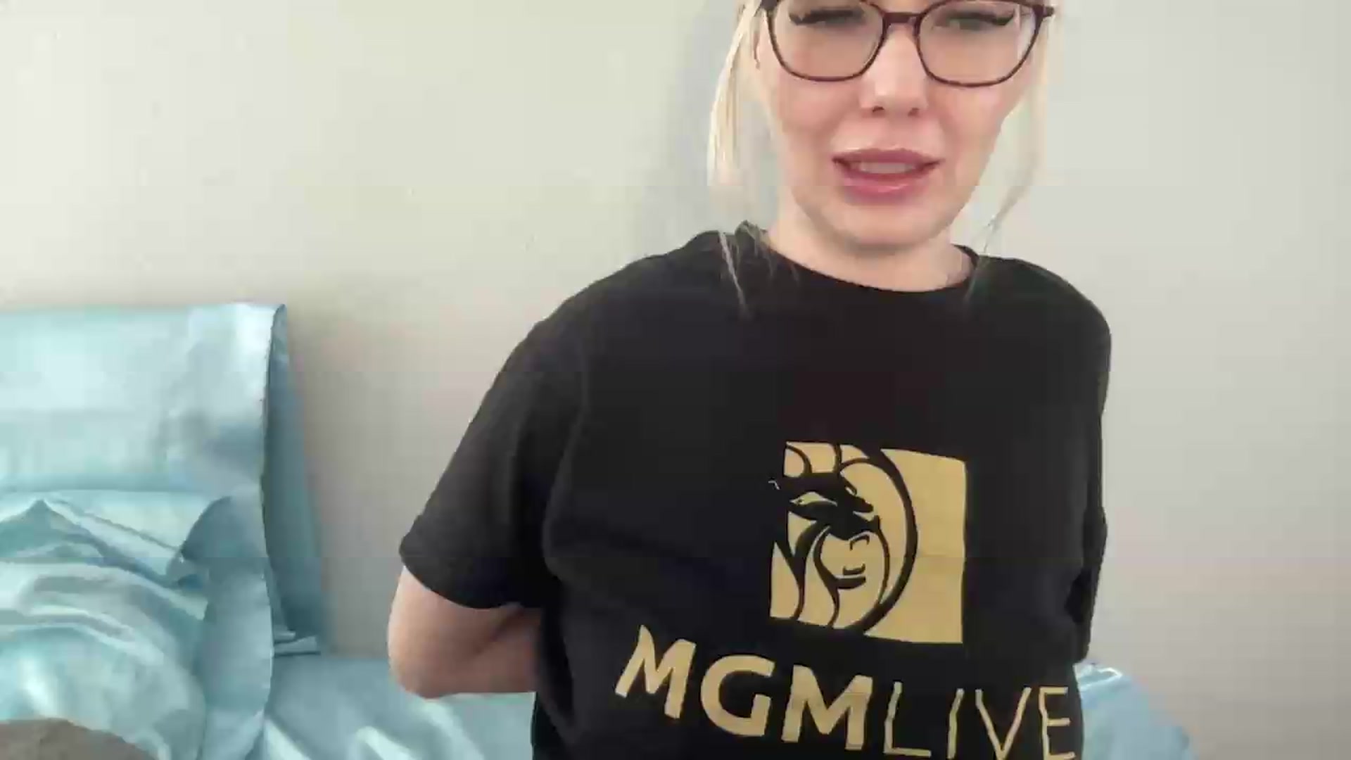 Gallery image thumbnail from AshleyMarina's myfreecams stream on, 07/28/2026, 15:25 image 8 of 20