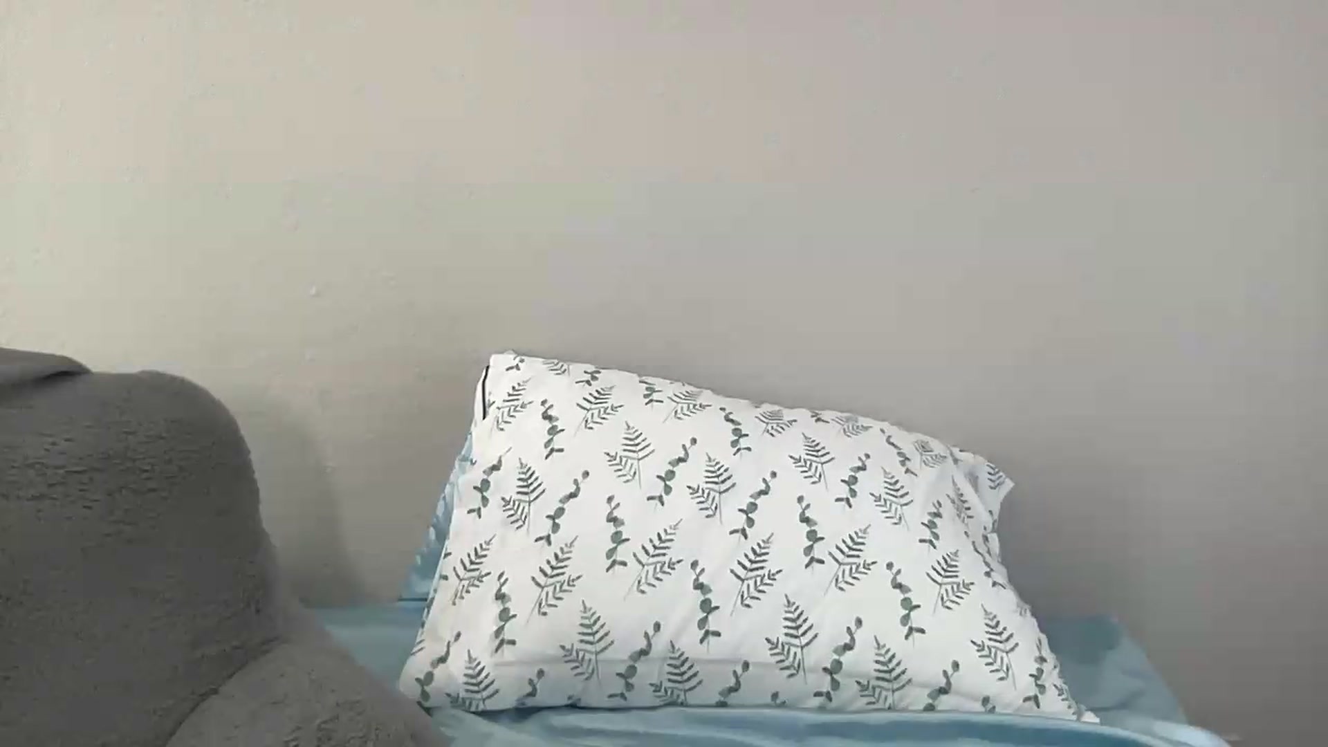 Gallery image thumbnail from AshleyMarina's myfreecams stream on, 08/17/2026, 17:56 image 20 of 20