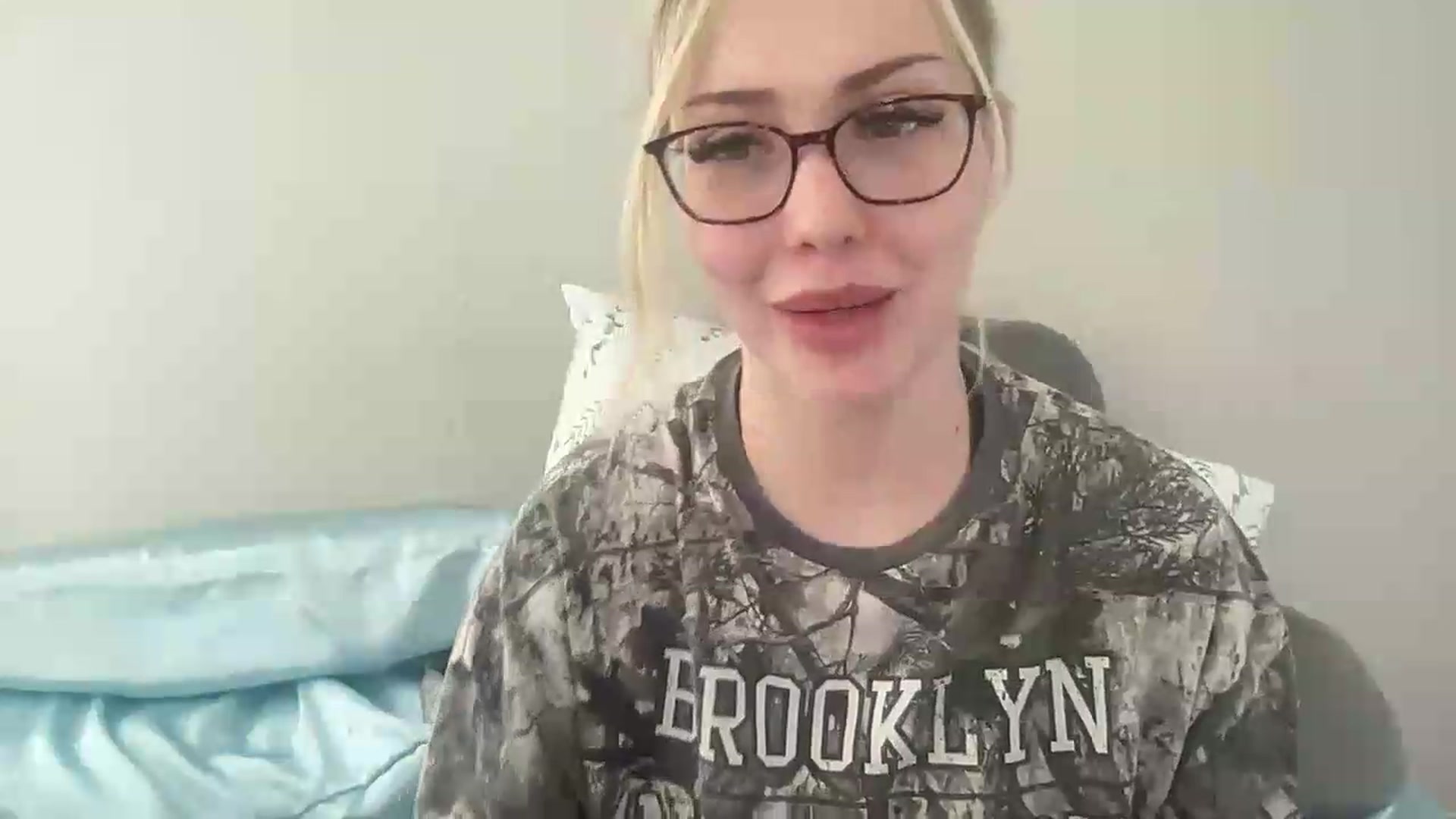 Gallery image thumbnail from AshleyMarina's myfreecams stream on, 08/18/2026, 16:55 image 17 of 20