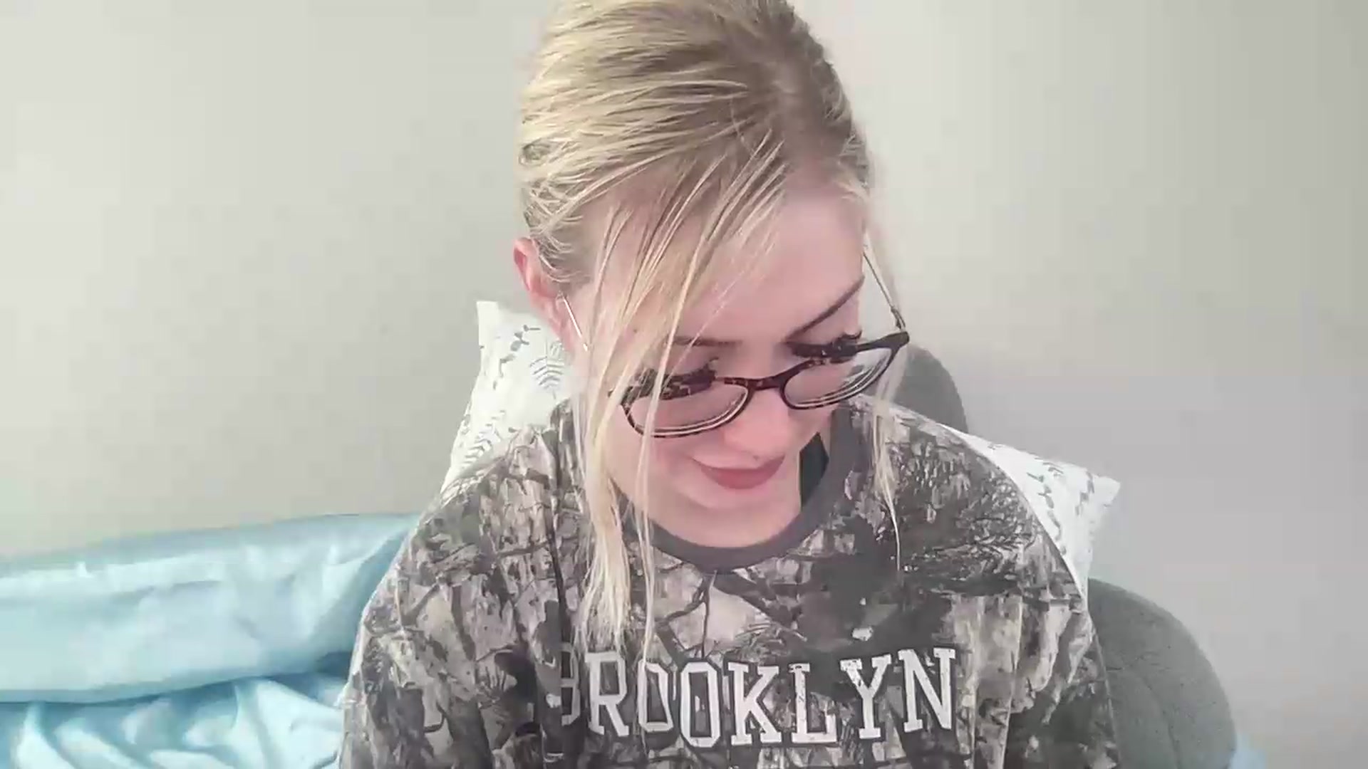 Gallery image thumbnail from AshleyMarina's myfreecams stream on, 08/18/2026, 16:55 image 8 of 20