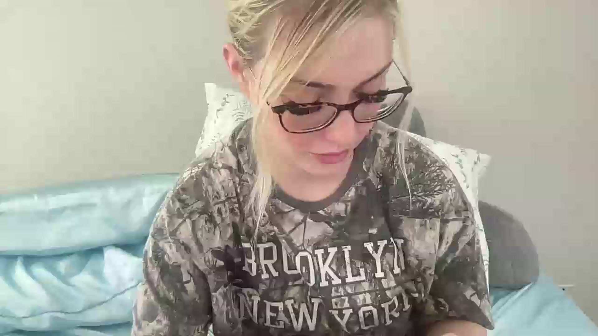 Gallery image thumbnail from AshleyMarina's myfreecams stream on, 08/18/2026, 16:55 image 4 of 20