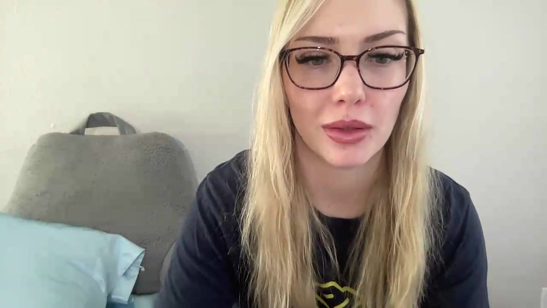 Gallery image thumbnail from AshleyMarina's myfreecams stream on, 08/22/2026, 14:57 image 10 of 20