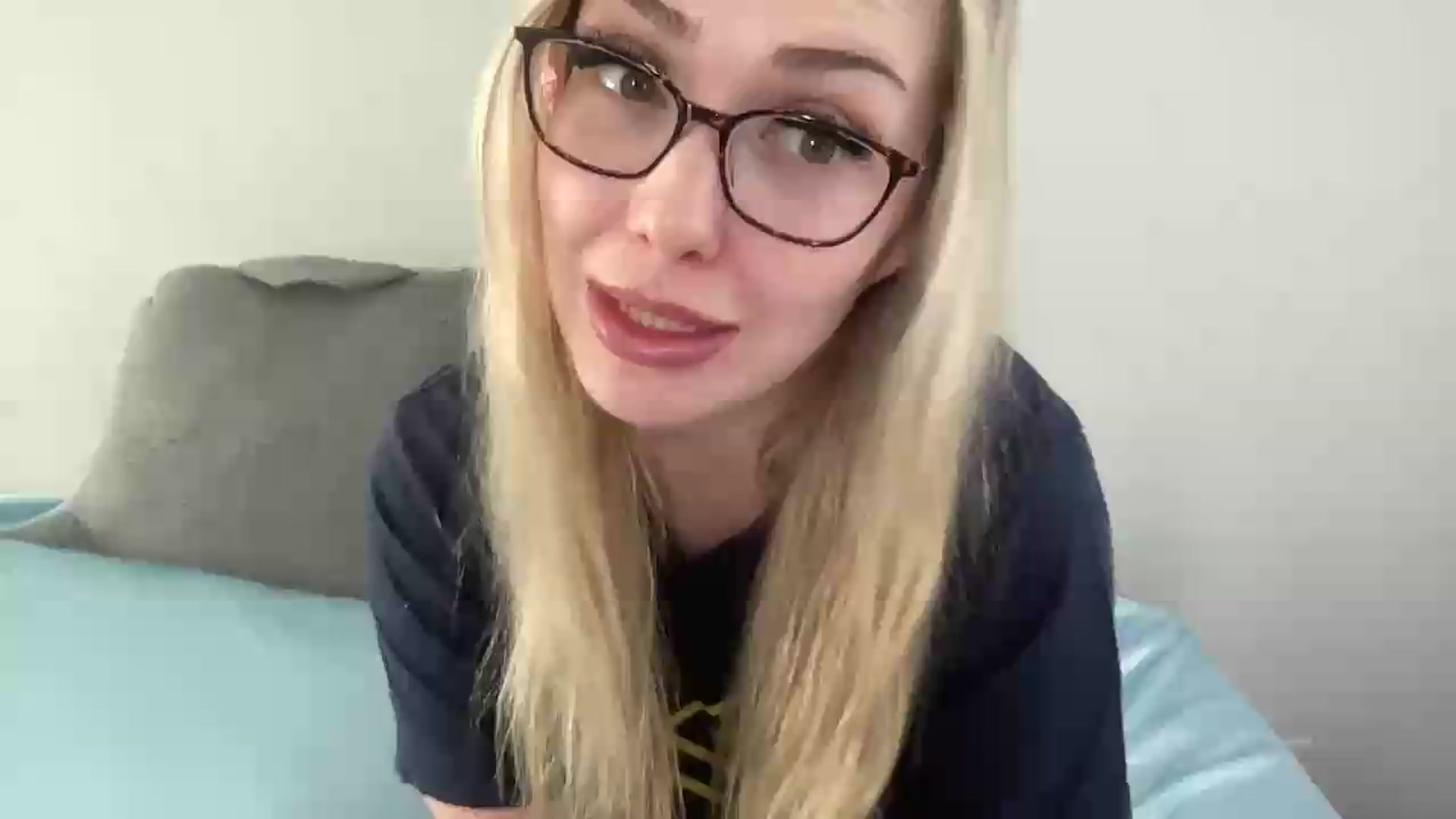 Gallery image thumbnail from AshleyMarina's myfreecams stream on, 08/22/2026, 14:57 image 12 of 20