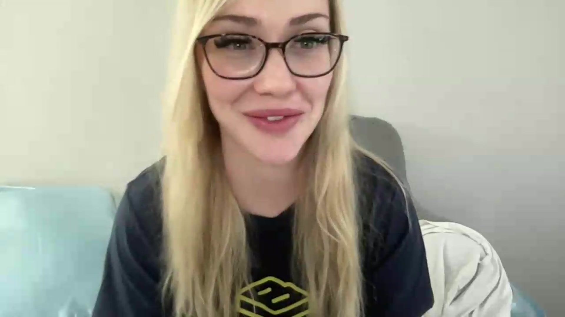 Gallery image thumbnail from AshleyMarina's myfreecams stream on, 08/22/2026, 16:25 image 5 of 20