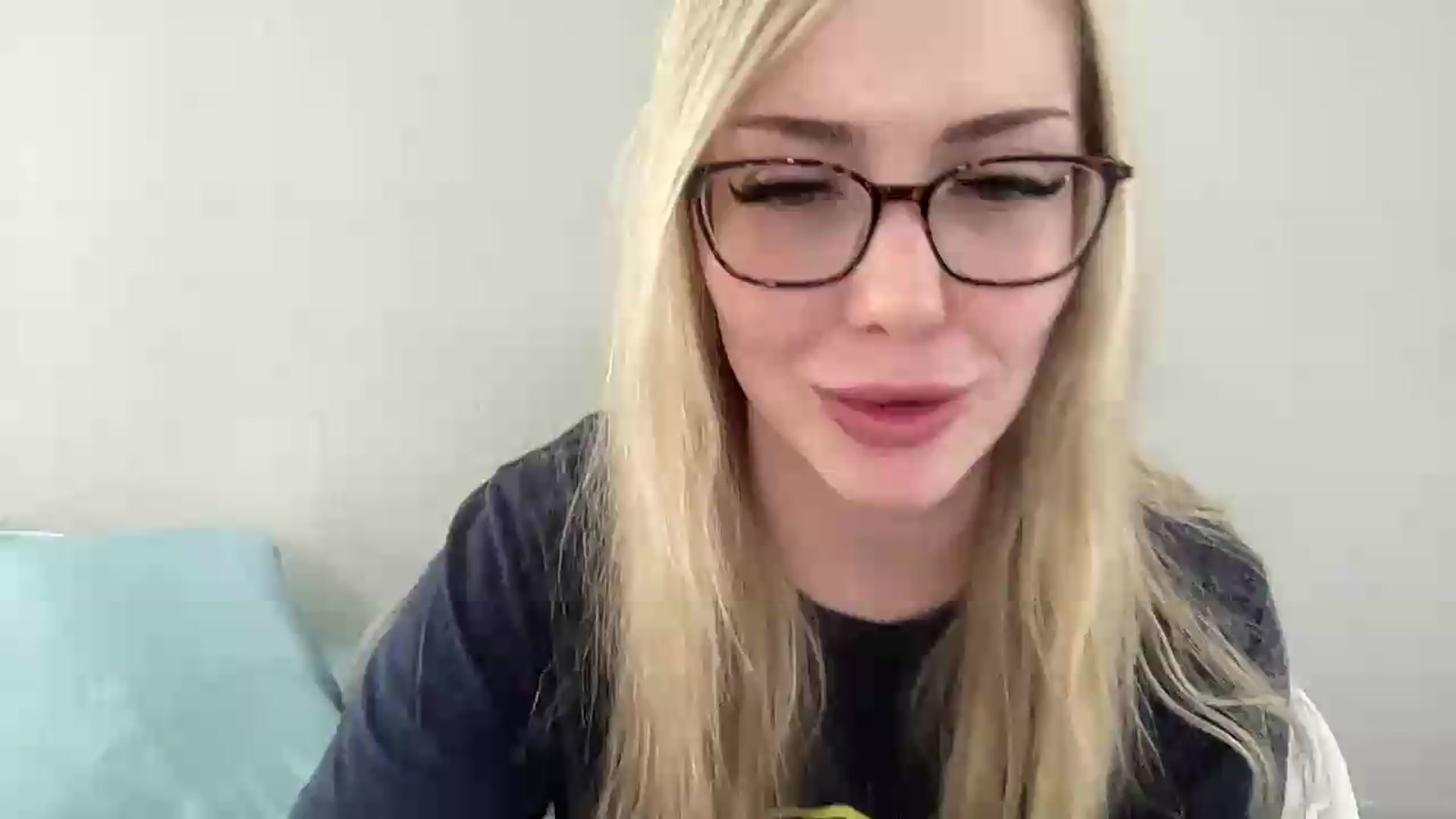Gallery image thumbnail from AshleyMarina's myfreecams stream on, 08/22/2026, 16:25 image 10 of 20