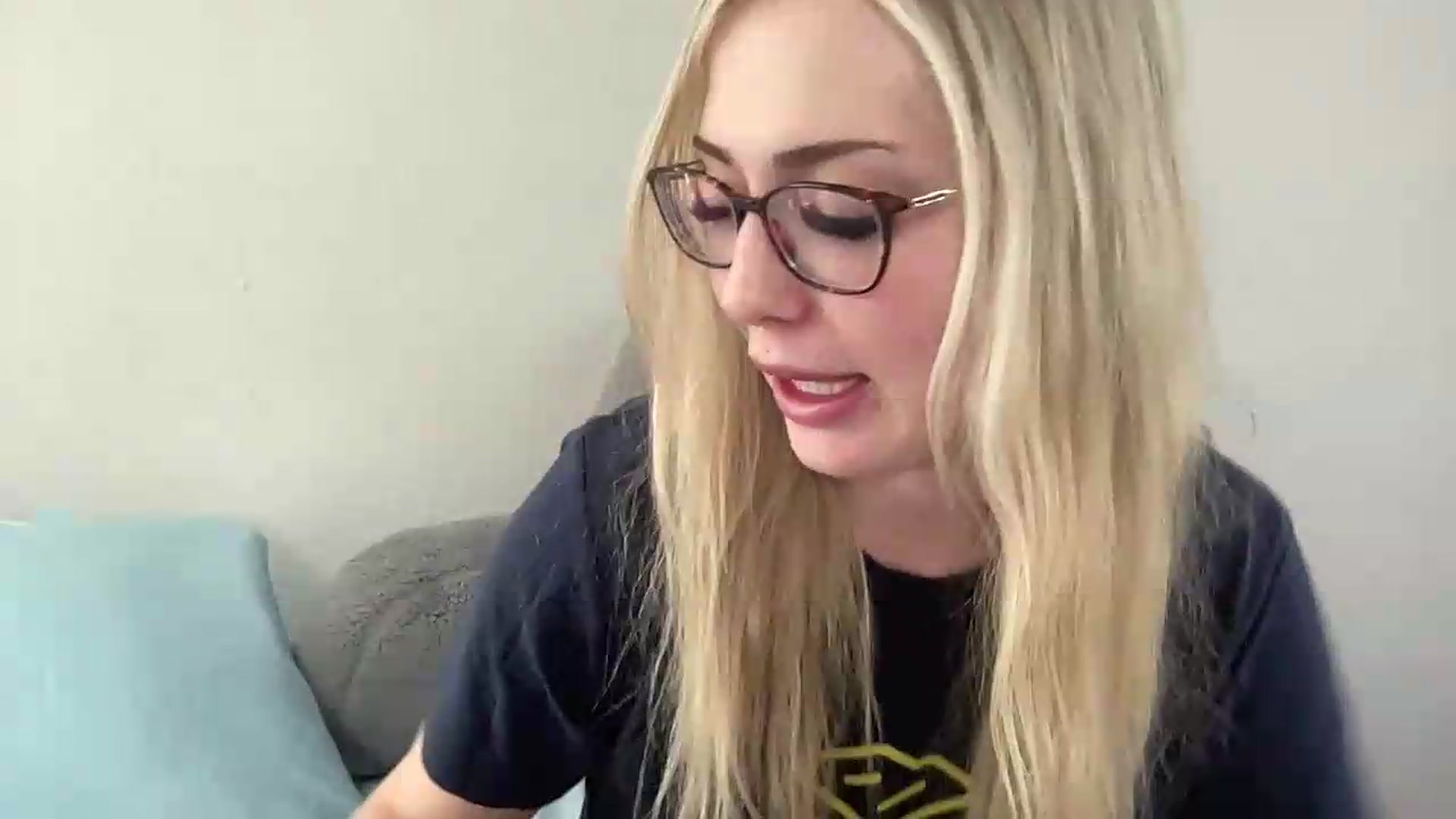 Gallery image thumbnail from AshleyMarina's myfreecams stream on, 08/22/2026, 16:25 image 13 of 20