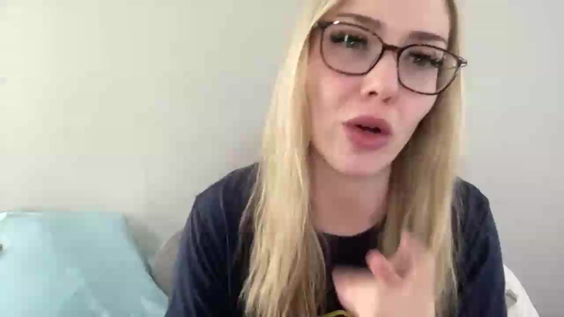 Gallery image thumbnail from AshleyMarina's myfreecams stream on, 08/22/2026, 16:25 image 7 of 20