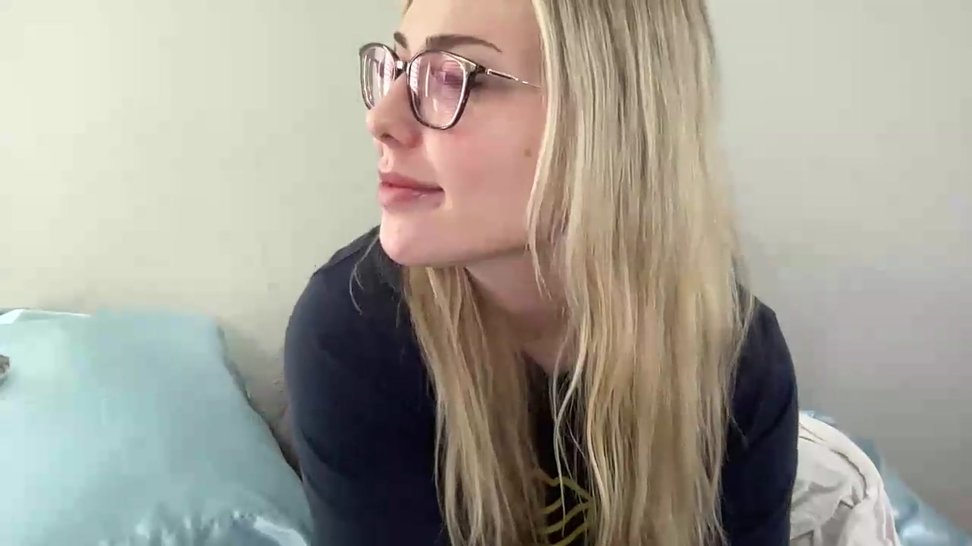 Gallery image thumbnail from AshleyMarina's myfreecams stream on, 08/22/2026, 16:25 image 3 of 20