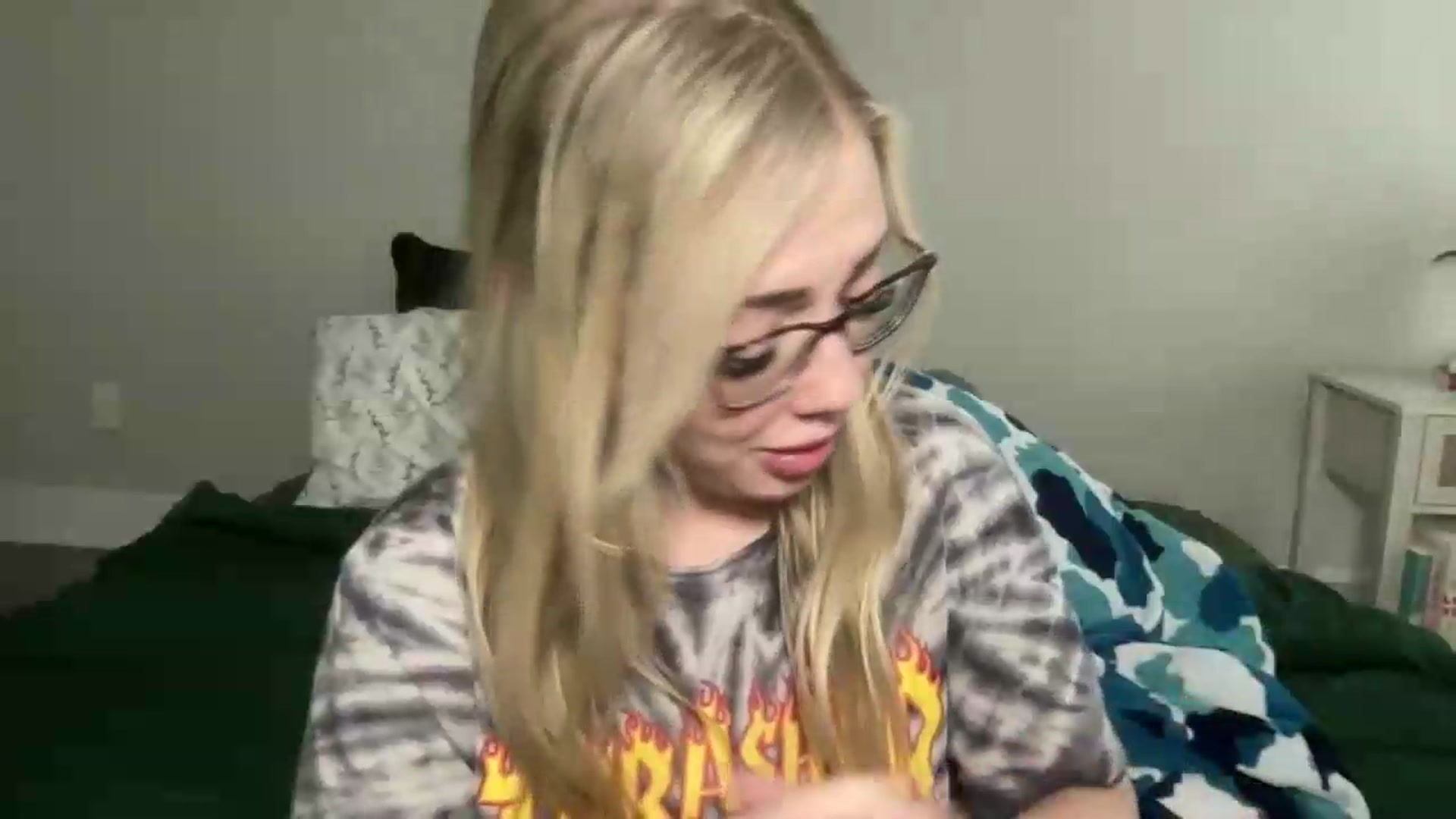 Gallery image thumbnail from AshleyMarina's myfreecams stream on, 08/28/2026, 17:18 image 14 of 20
