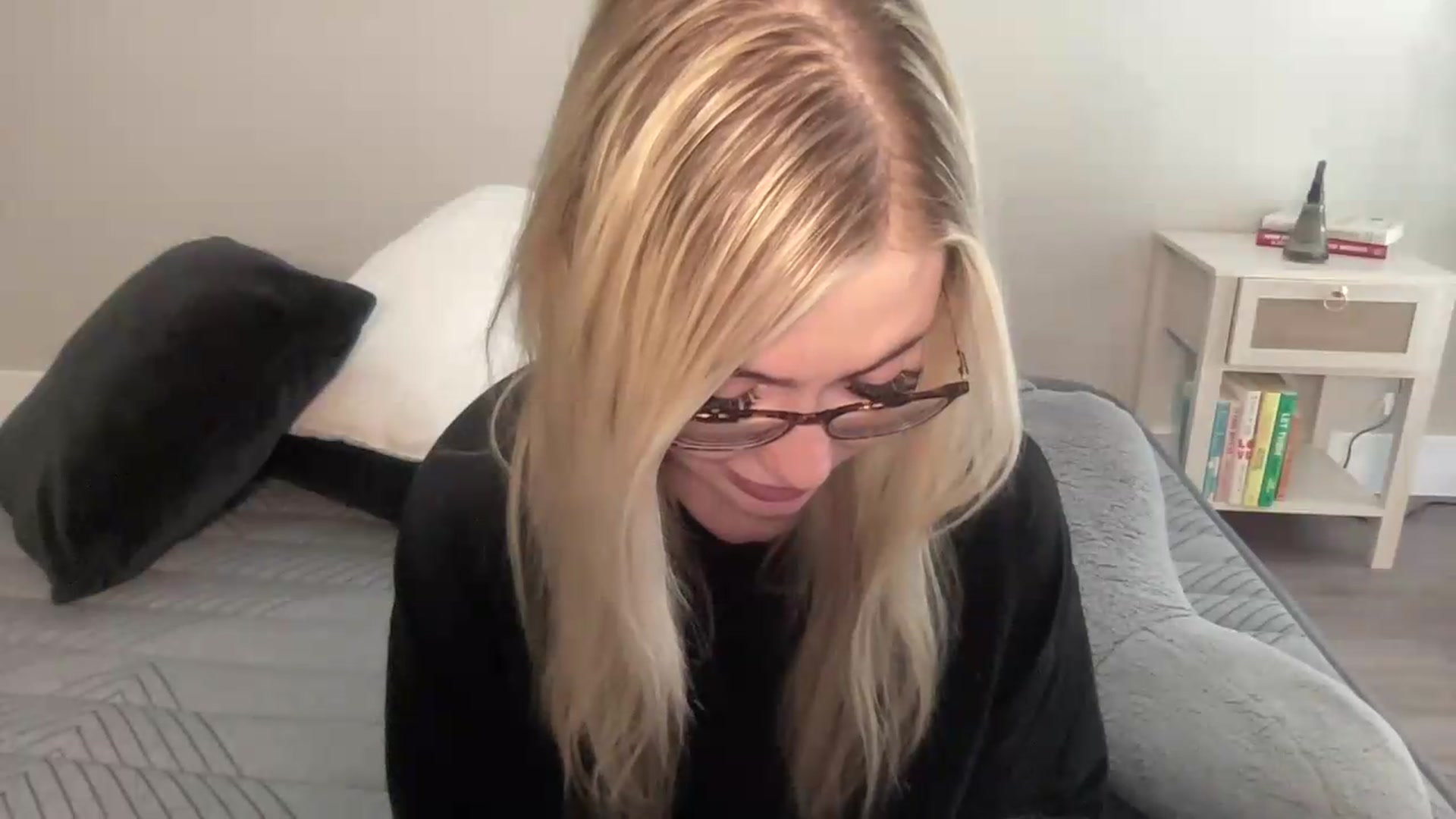 Gallery image thumbnail from AshleyMarina's myfreecams stream on, 09/01/2026, 20:21 image 10 of 20