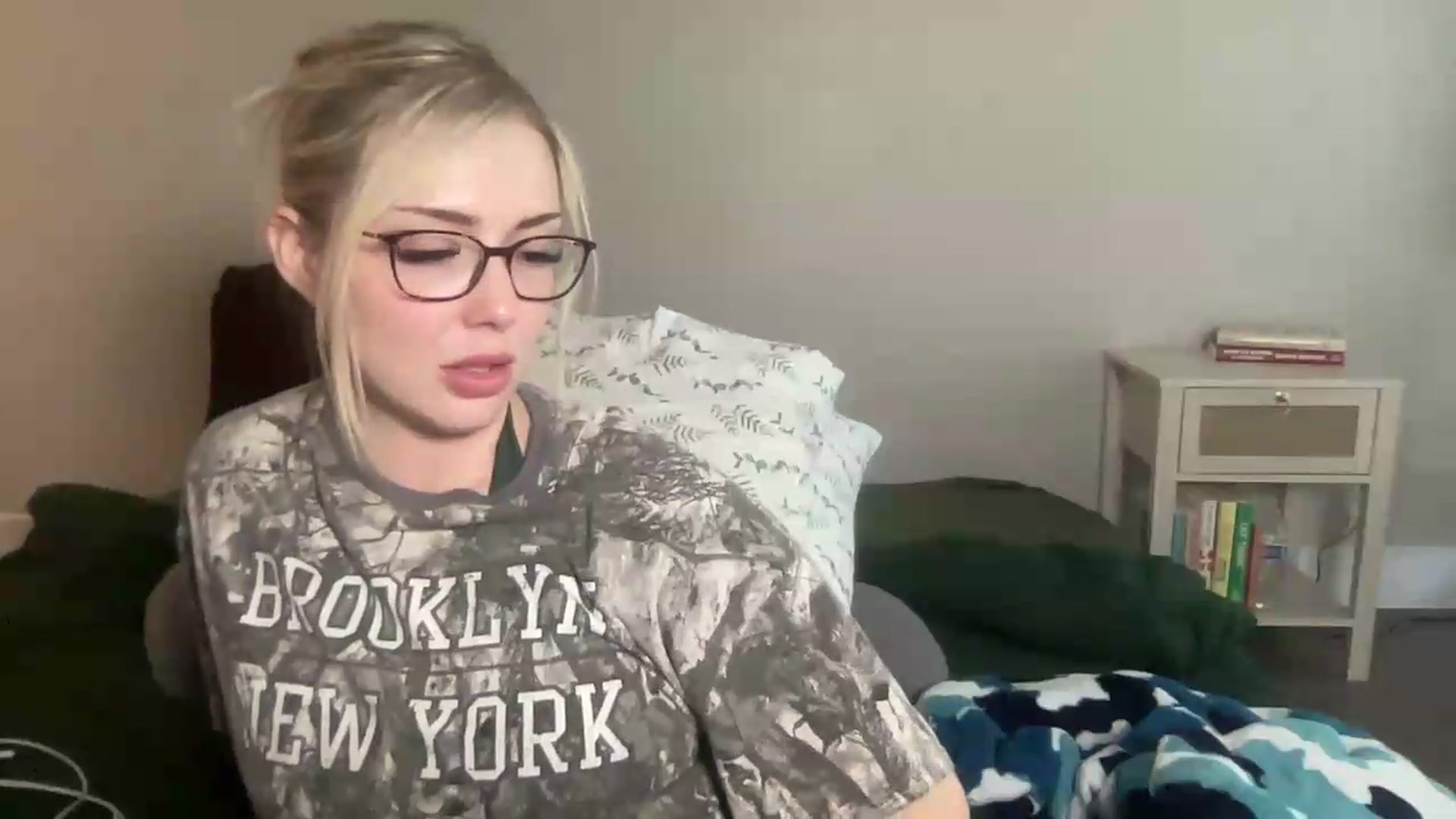 Gallery image thumbnail from AshleyMarina's myfreecams stream on, 09/05/2026, 24:47 image 3 of 20