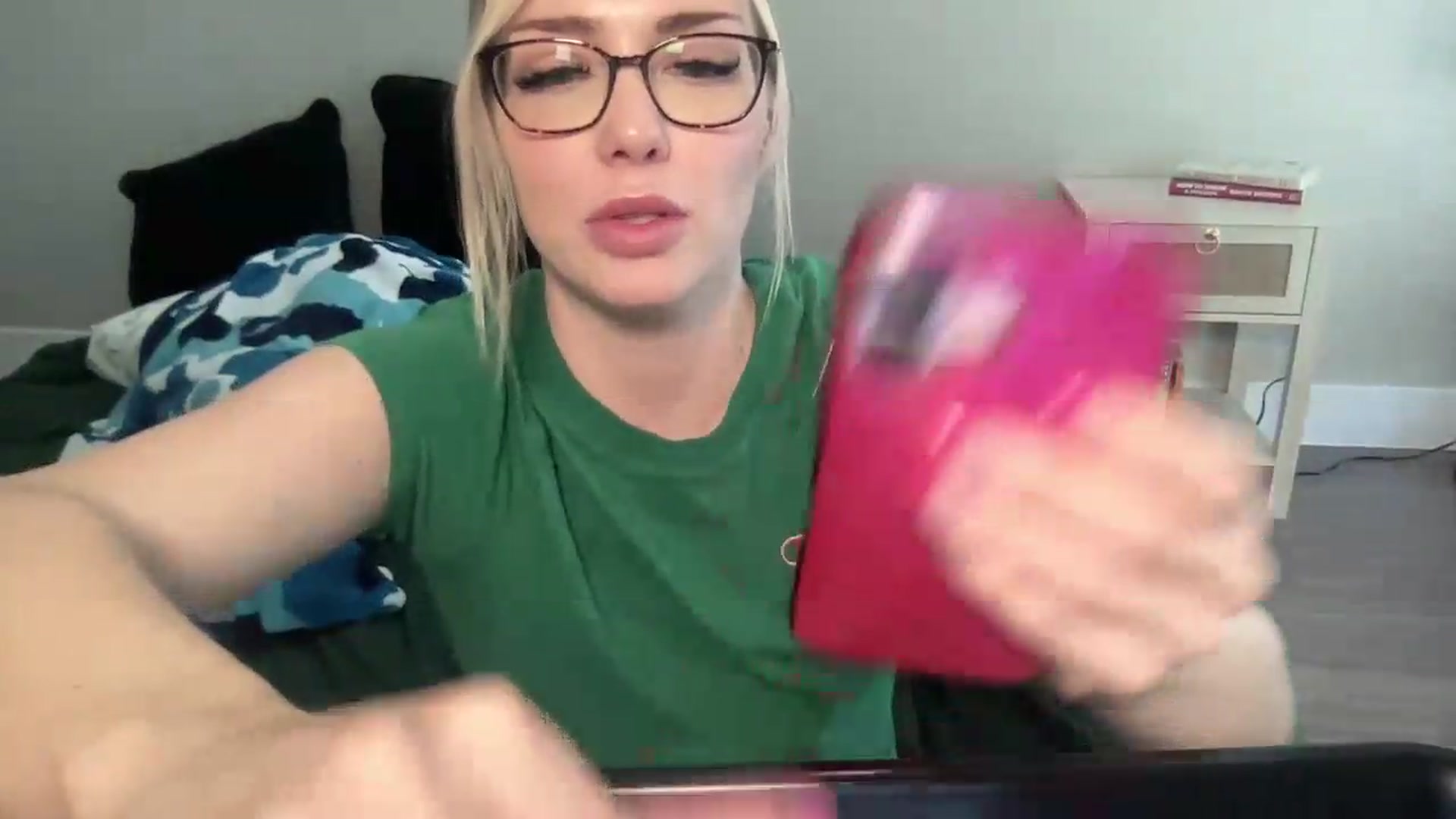 Gallery image thumbnail from AshleyMarina's myfreecams stream on, 09/10/2026, 19:26 image 9 of 20
