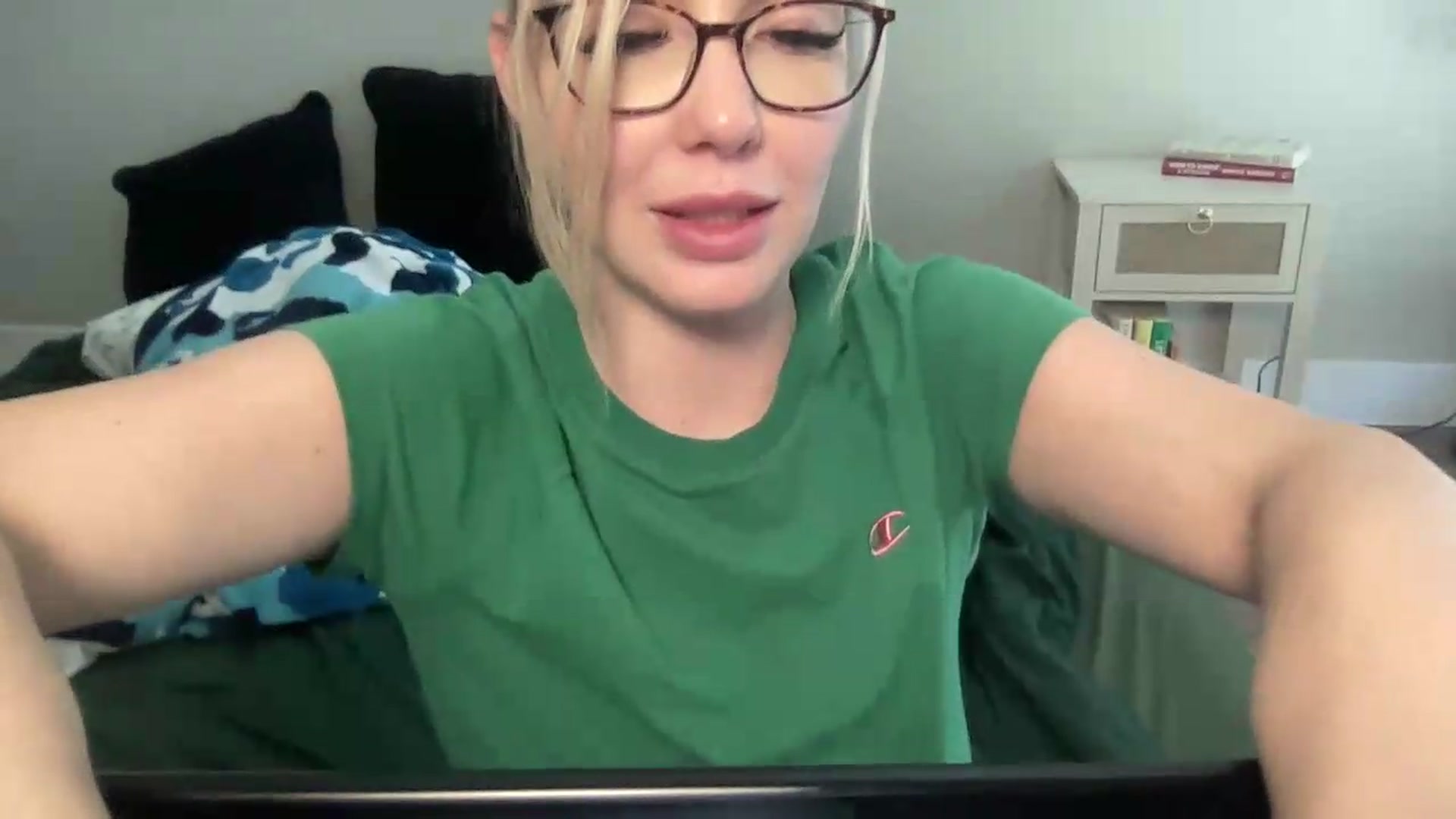 Gallery image thumbnail from AshleyMarina's myfreecams stream on, 09/10/2026, 19:26 image 12 of 20