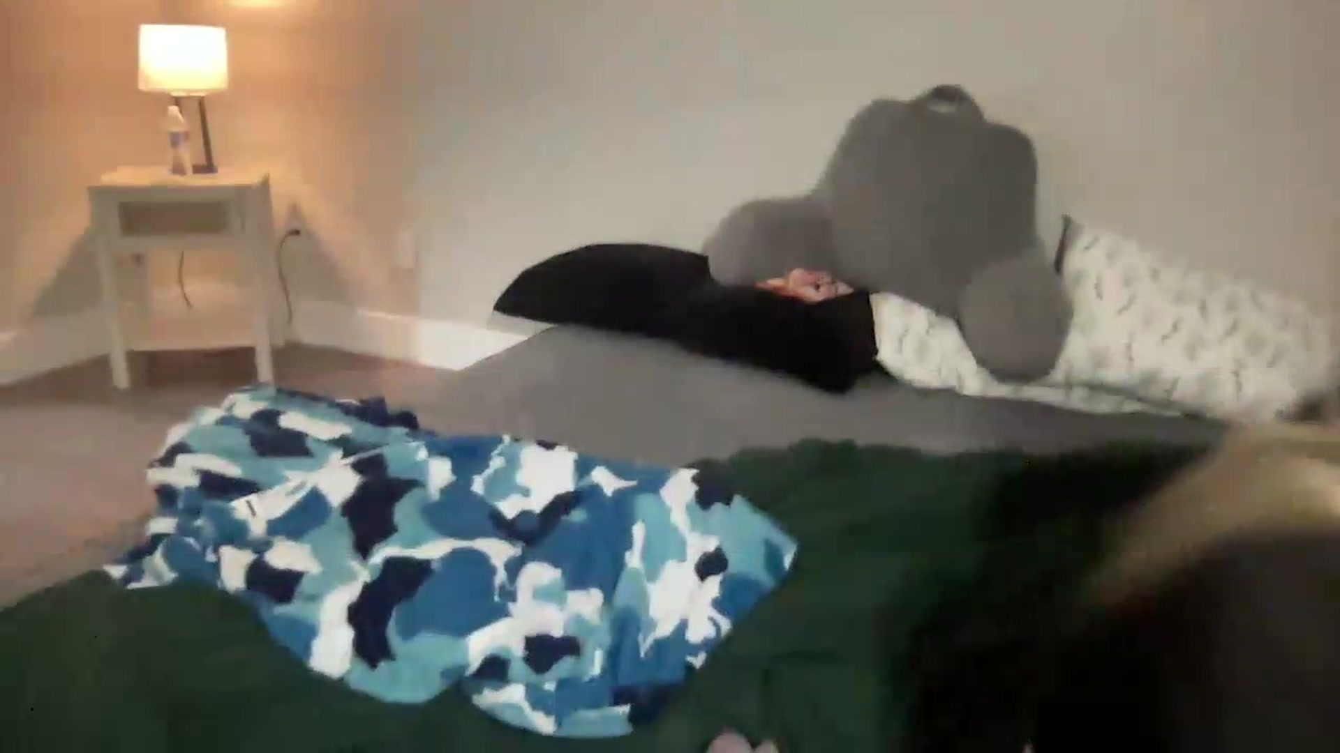 Gallery image thumbnail from AshleyMarina's myfreecams stream on, 09/14/2026, 06:33 image 15 of 20