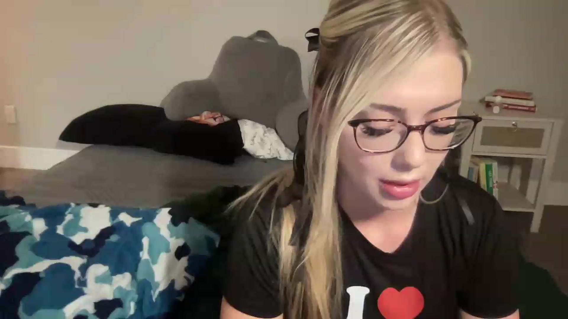 Gallery image thumbnail from AshleyMarina's myfreecams stream on, 09/14/2026, 06:33 image 20 of 20