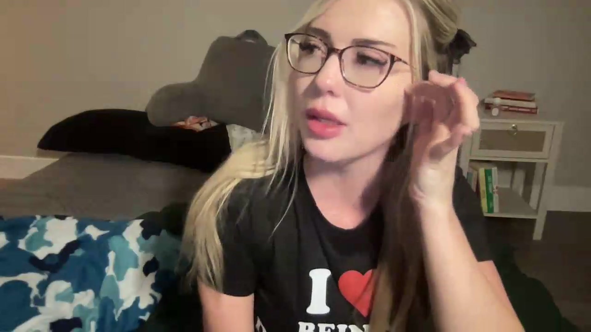 Gallery image thumbnail from AshleyMarina's myfreecams stream on, 09/14/2026, 06:33 image 10 of 20