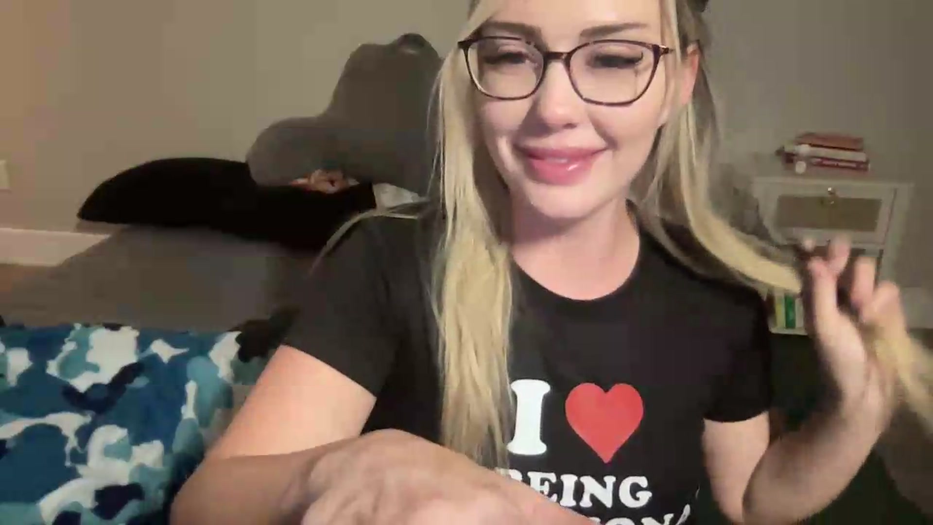 Gallery image thumbnail from AshleyMarina's myfreecams stream on, 09/14/2026, 06:33 image 8 of 20