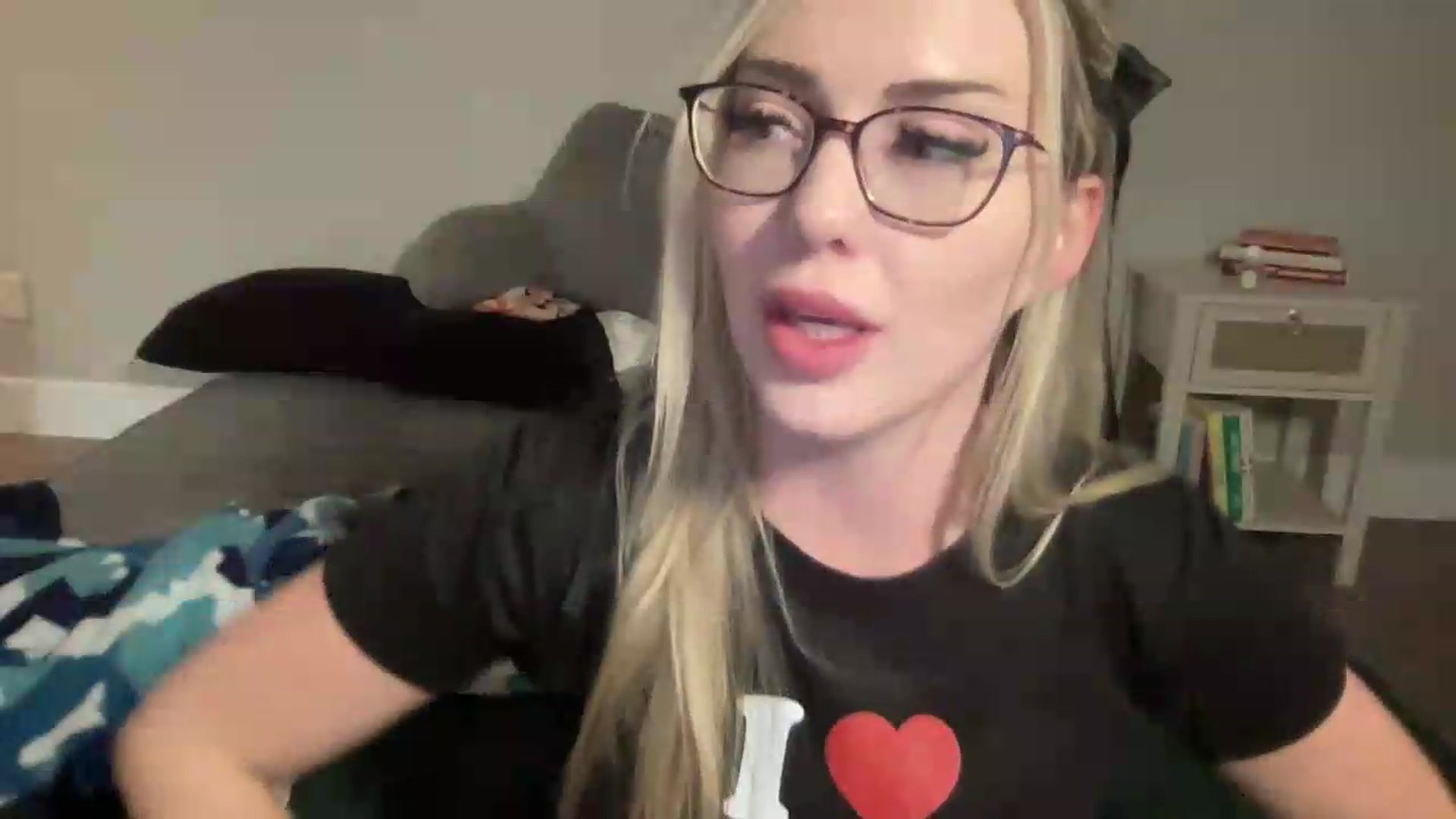 Gallery image thumbnail from AshleyMarina's myfreecams stream on, 09/14/2026, 08:01 image 14 of 20