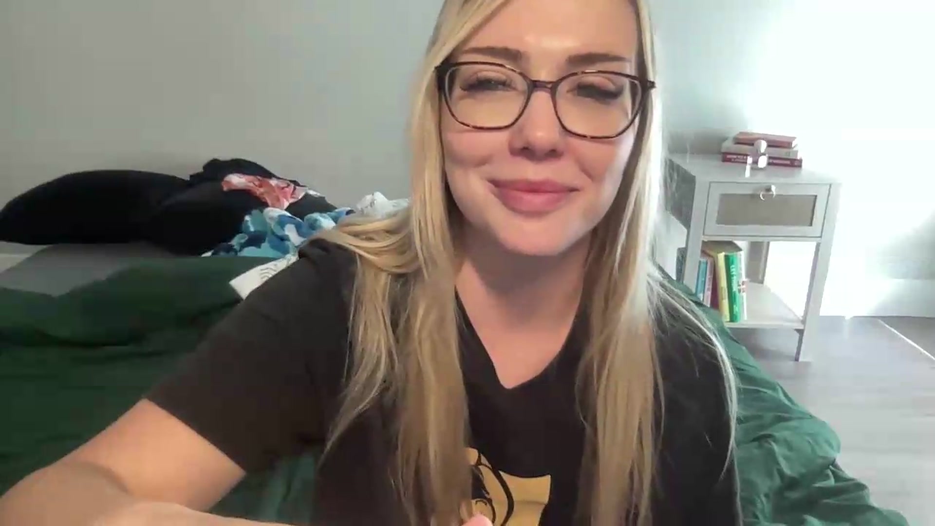 Gallery image thumbnail from AshleyMarina's myfreecams stream on, 09/14/2026, 16:07 image 3 of 20