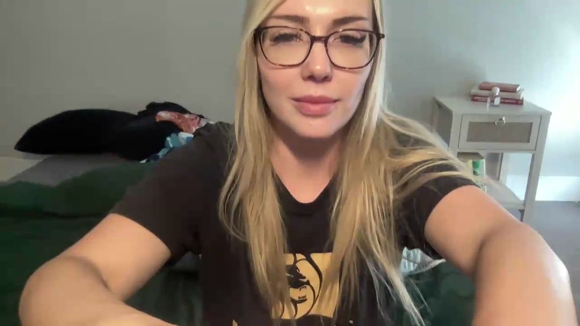 Gallery image thumbnail from AshleyMarina's myfreecams stream on, 09/14/2026, 16:40 image 8 of 20