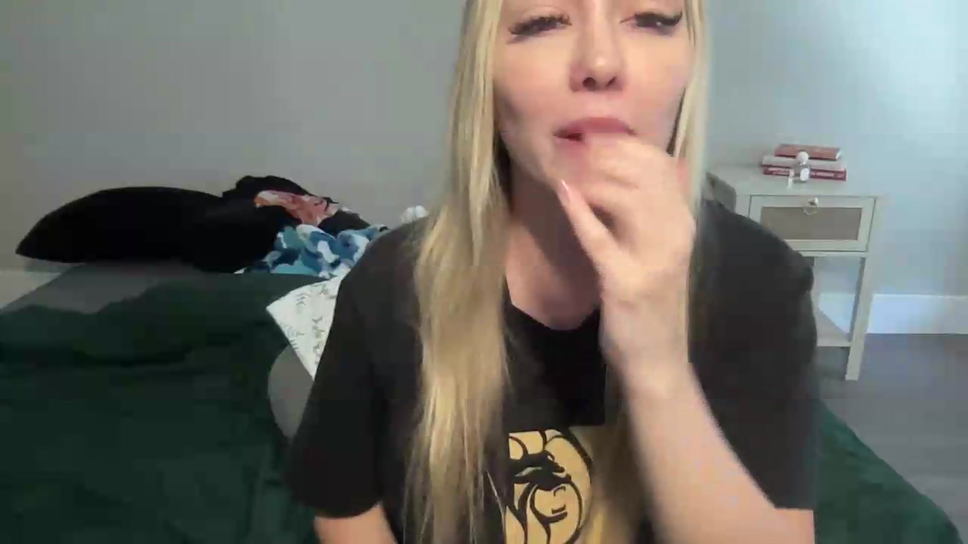 Gallery image thumbnail from AshleyMarina's myfreecams stream on, 09/14/2026, 17:43 image 3 of 20