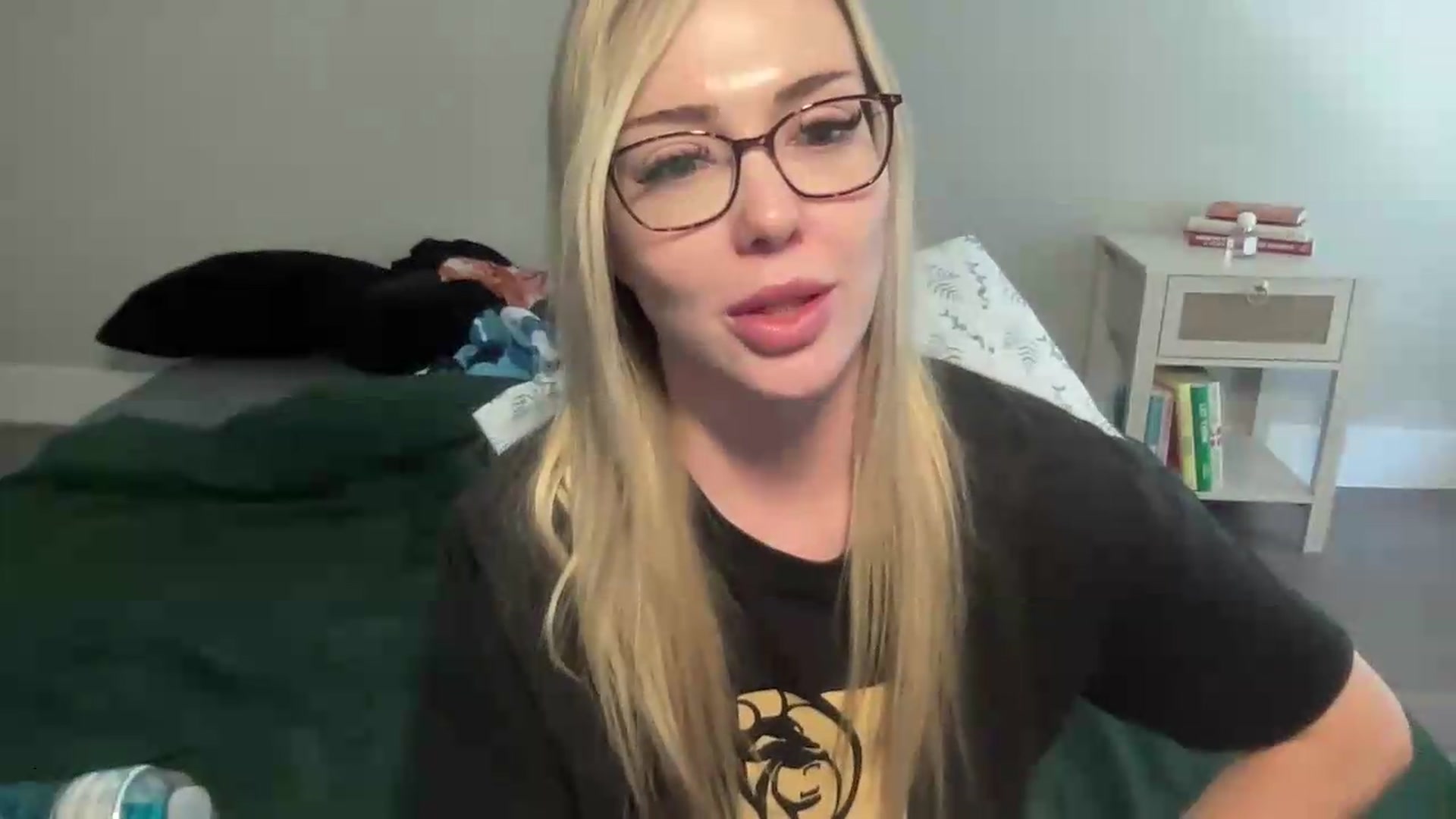 Gallery image thumbnail from AshleyMarina's myfreecams stream on, 09/14/2026, 17:43 image 18 of 20