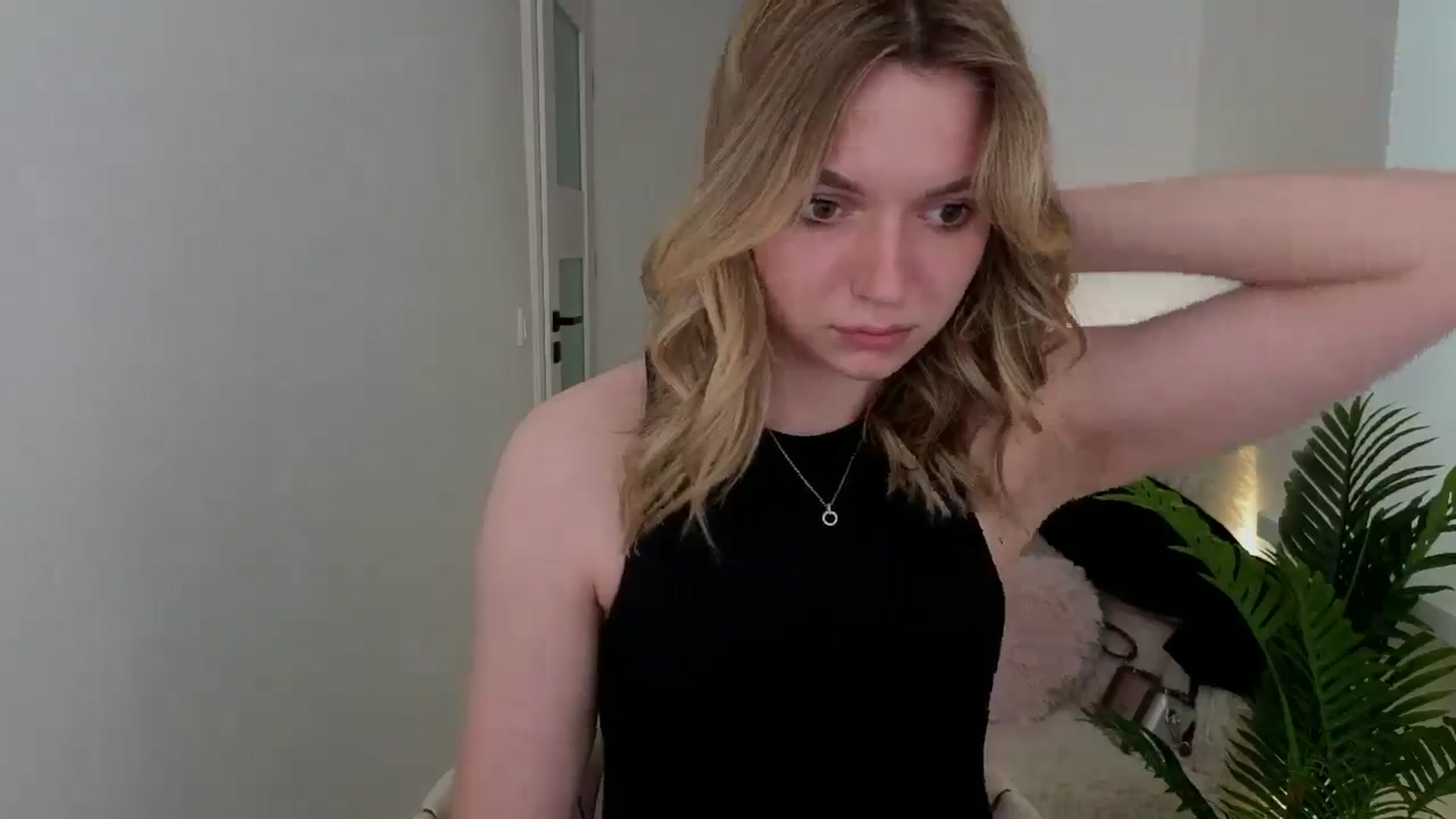 Gallery image thumbnail from AshleyMimi's myfreecams stream on, 05/11/2026, 14:50 image 11 of 20