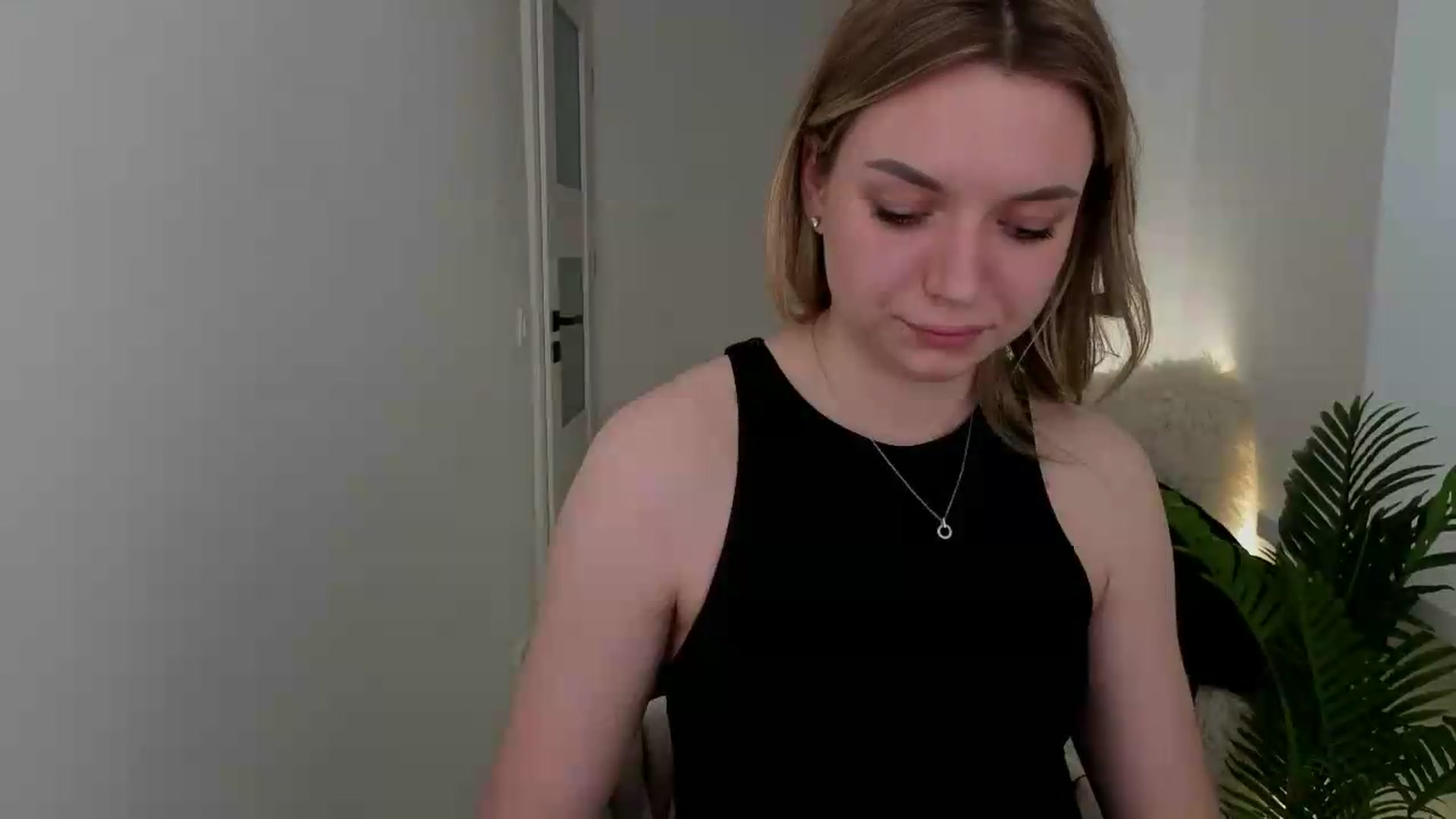 Gallery image thumbnail from AshleyMimi's myfreecams stream on, 05/11/2026, 17:18 image 11 of 20