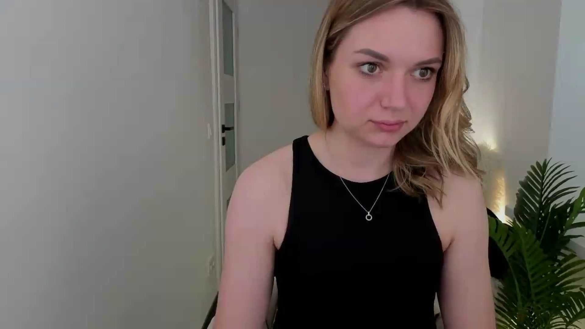 Gallery image thumbnail from AshleyMimi's myfreecams stream on, 05/11/2026, 17:18 image 13 of 20