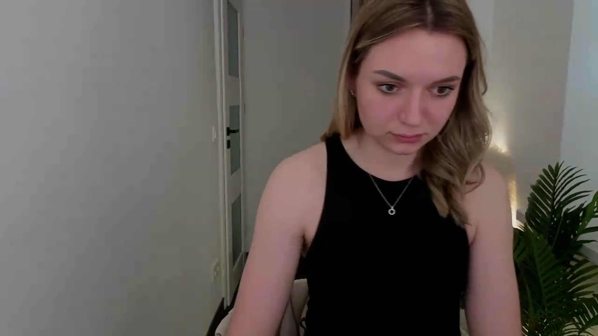 Gallery image thumbnail from AshleyMimi's myfreecams stream on, 05/11/2026, 17:18 image 9 of 20