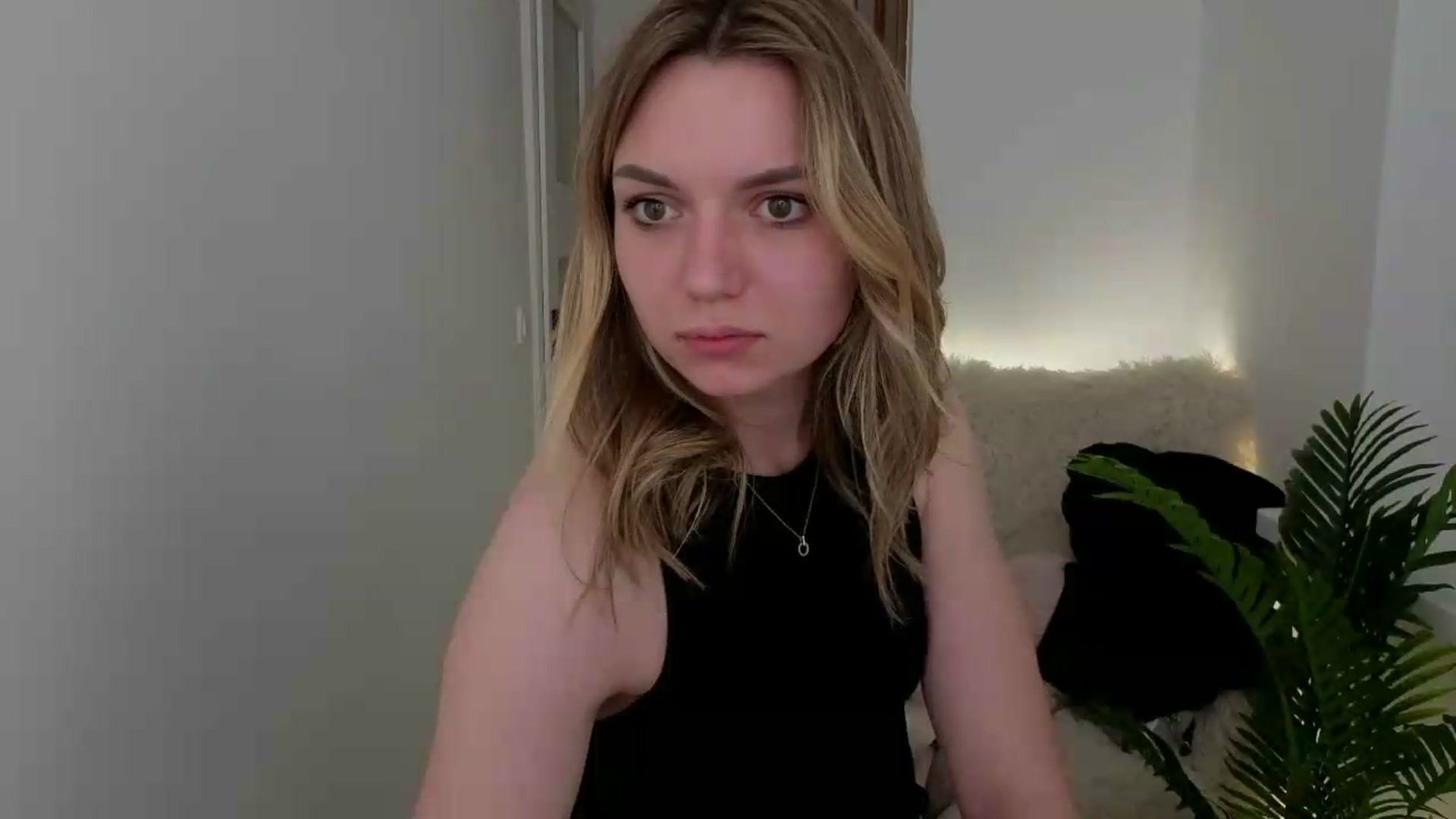 Gallery image thumbnail from AshleyMimi's myfreecams stream on, 05/11/2026, 19:34 image 12 of 20