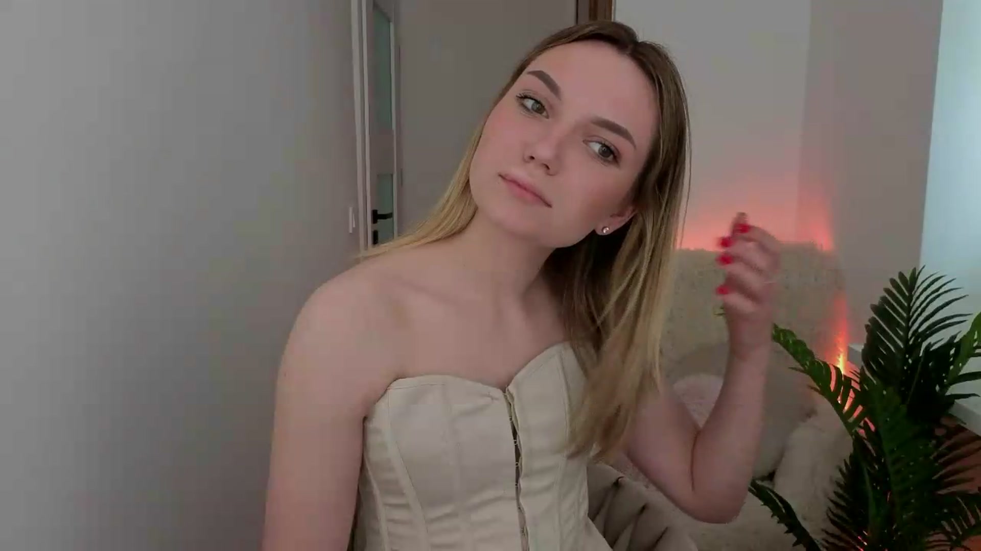 Gallery image thumbnail from AshleyMimi's myfreecams stream on, 05/15/2026, 14:32 image 5 of 20