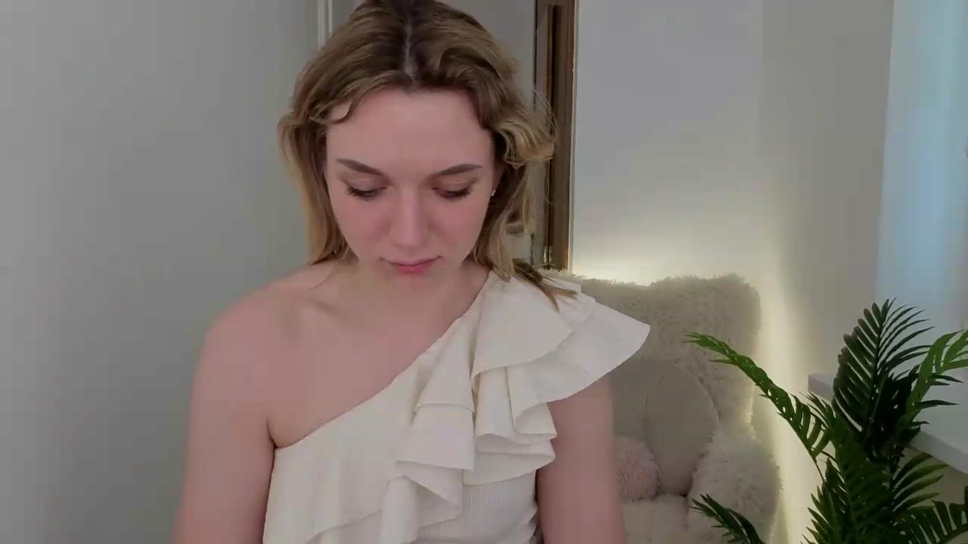 Gallery image thumbnail from AshleyMimi's myfreecams stream on, 05/23/2026, 17:56 image 19 of 20