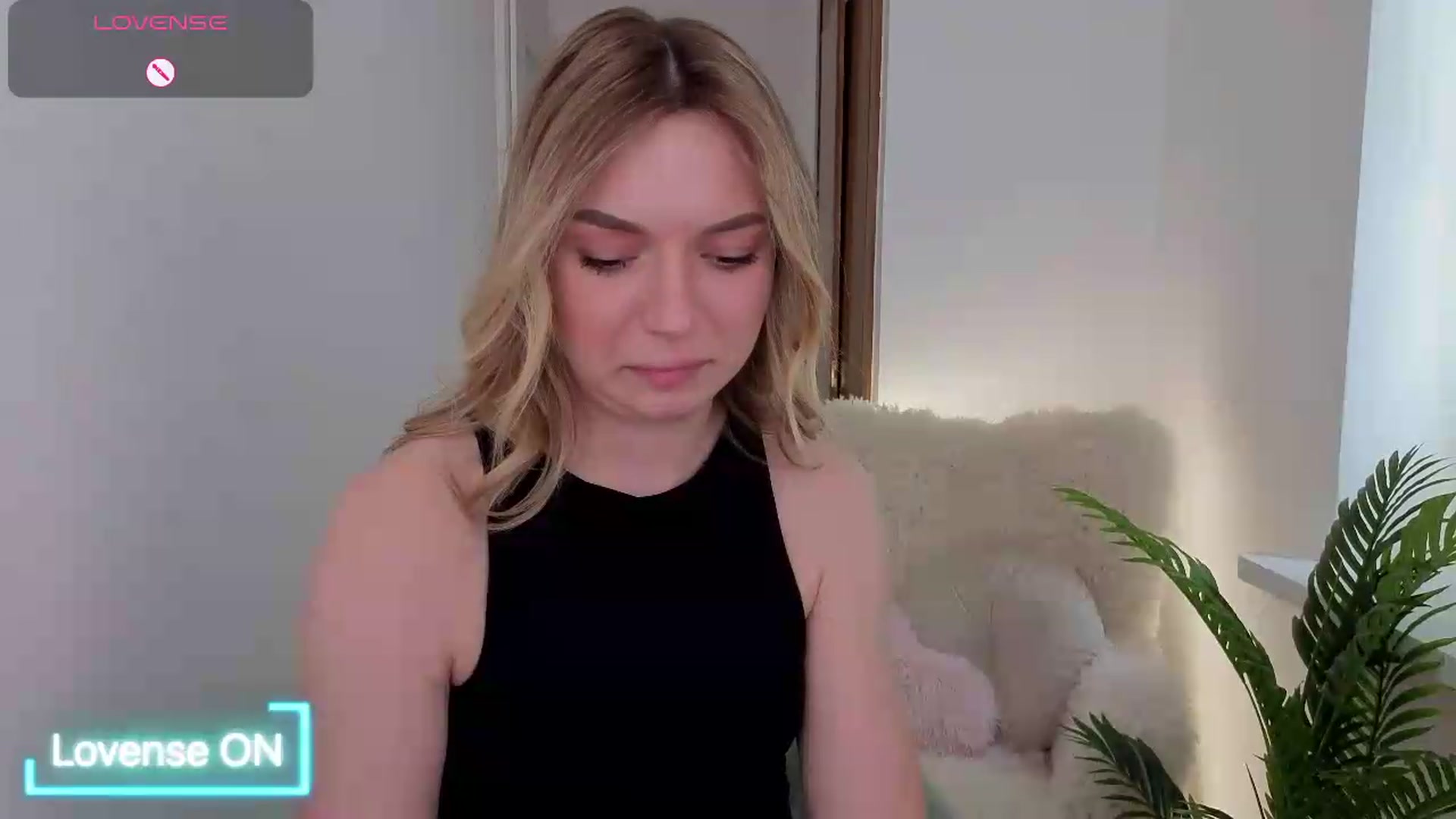 Gallery image thumbnail from AshleyMimi's myfreecams stream on, 05/31/2026, 13:11 image 19 of 20
