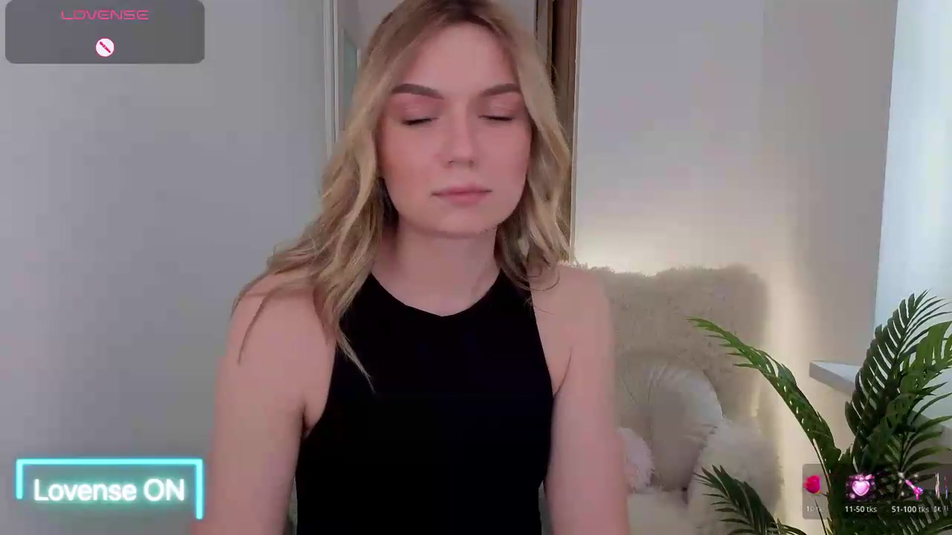 Gallery image thumbnail from AshleyMimi's myfreecams stream on, 05/31/2026, 13:11 image 14 of 20