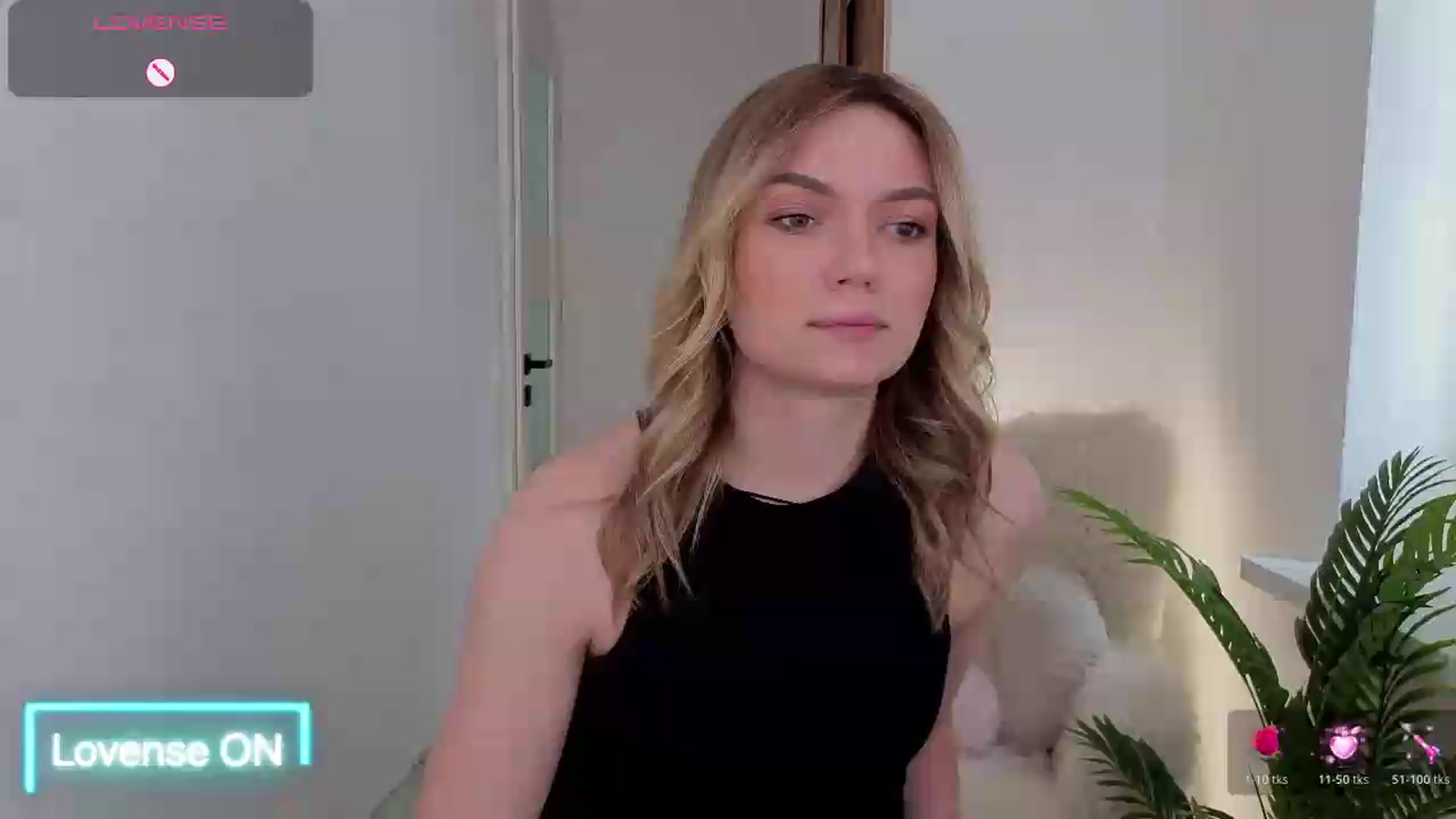Gallery image thumbnail from AshleyMimi's myfreecams stream on, 05/31/2026, 13:11 image 1 of 20
