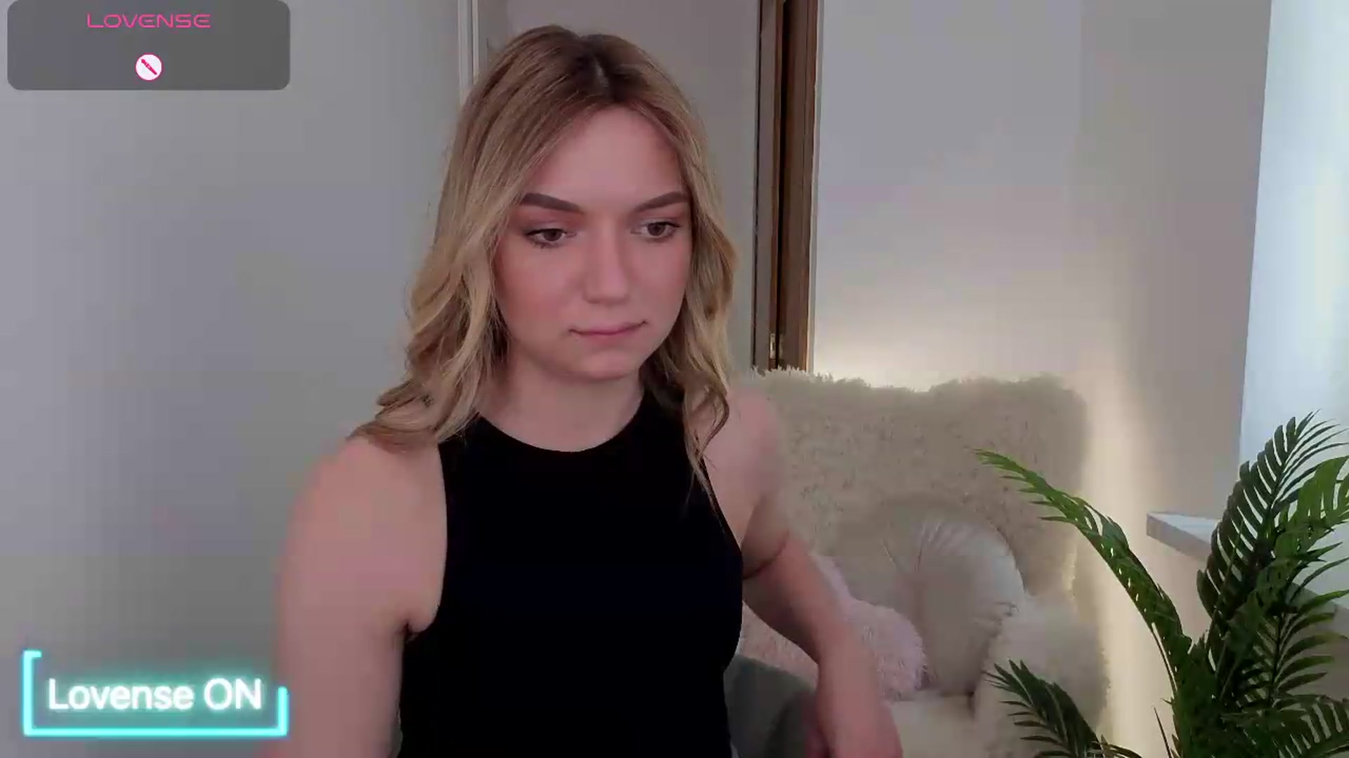 Gallery image thumbnail from AshleyMimi's myfreecams stream on, 05/31/2026, 13:11 image 18 of 20