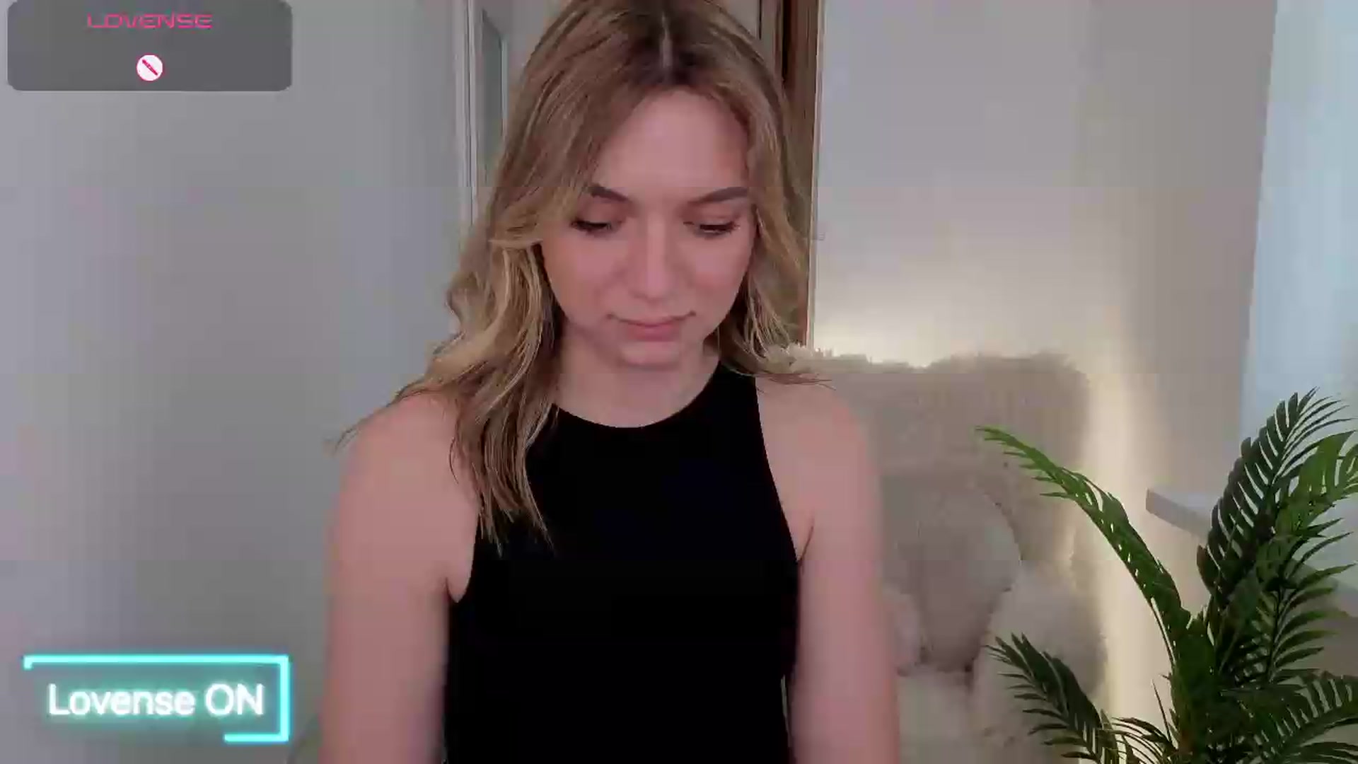 Gallery image thumbnail from AshleyMimi's myfreecams stream on, 05/31/2026, 15:56 image 1 of 20