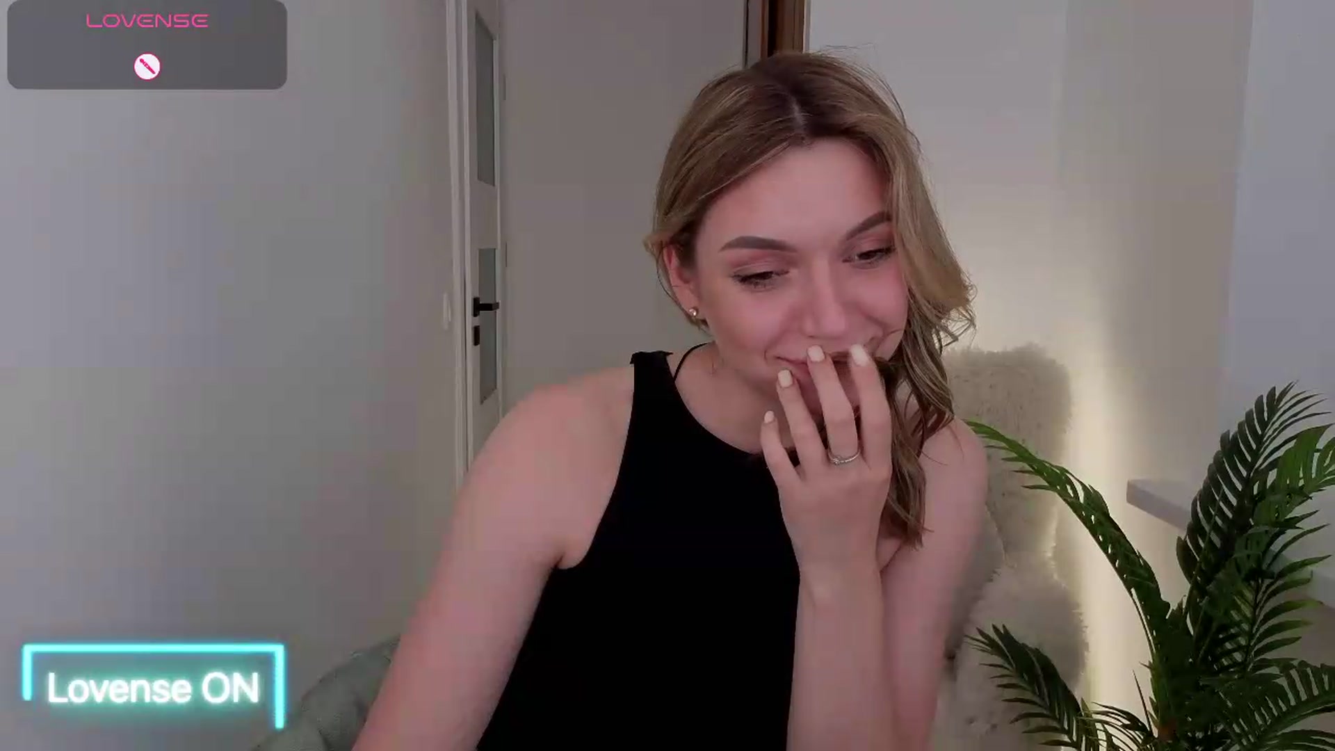 Gallery image thumbnail from AshleyMimi's myfreecams stream on, 05/31/2026, 19:50 image 5 of 20