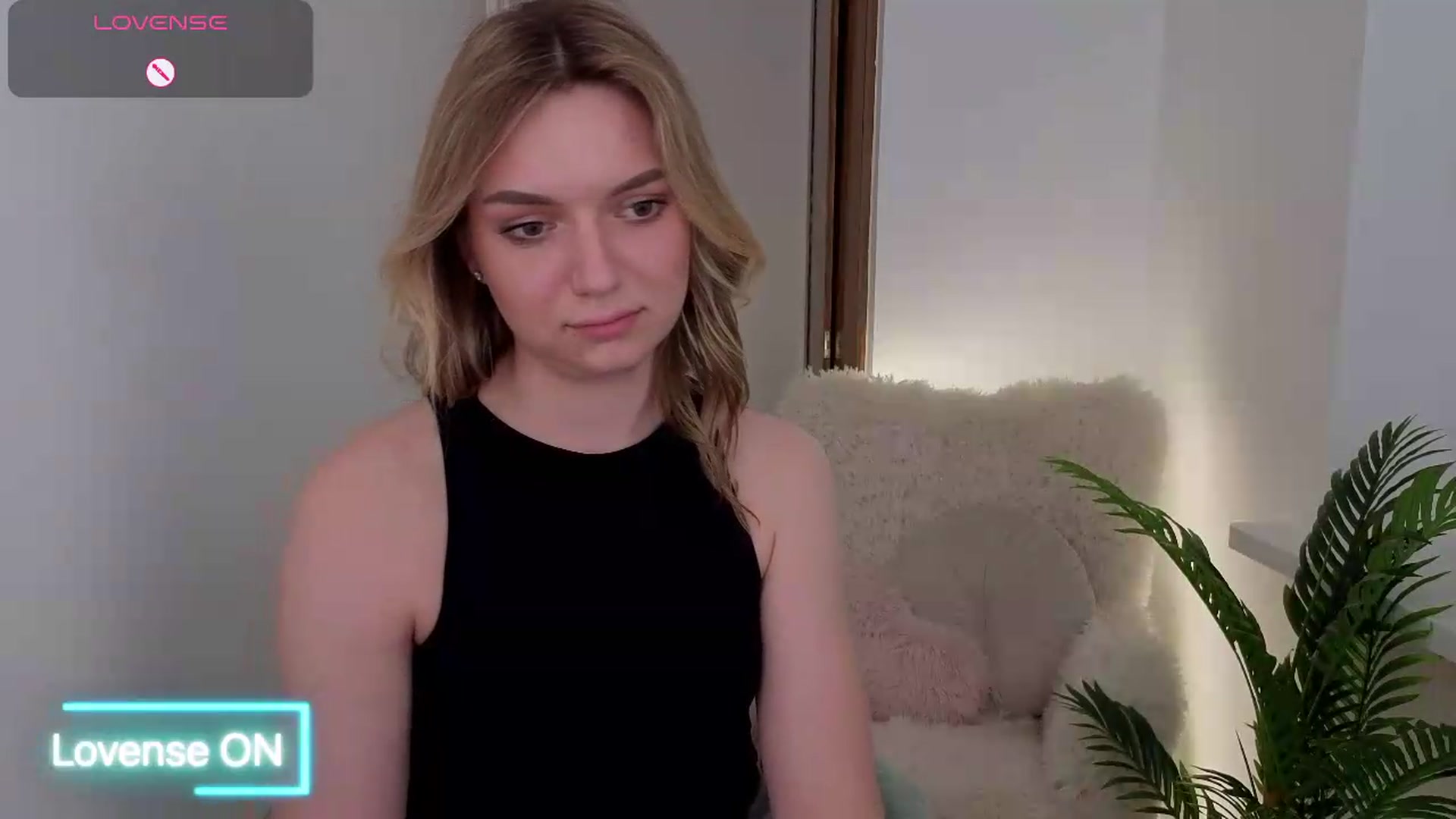 Gallery image thumbnail from AshleyMimi's myfreecams stream on, 05/31/2026, 19:50 image 7 of 20