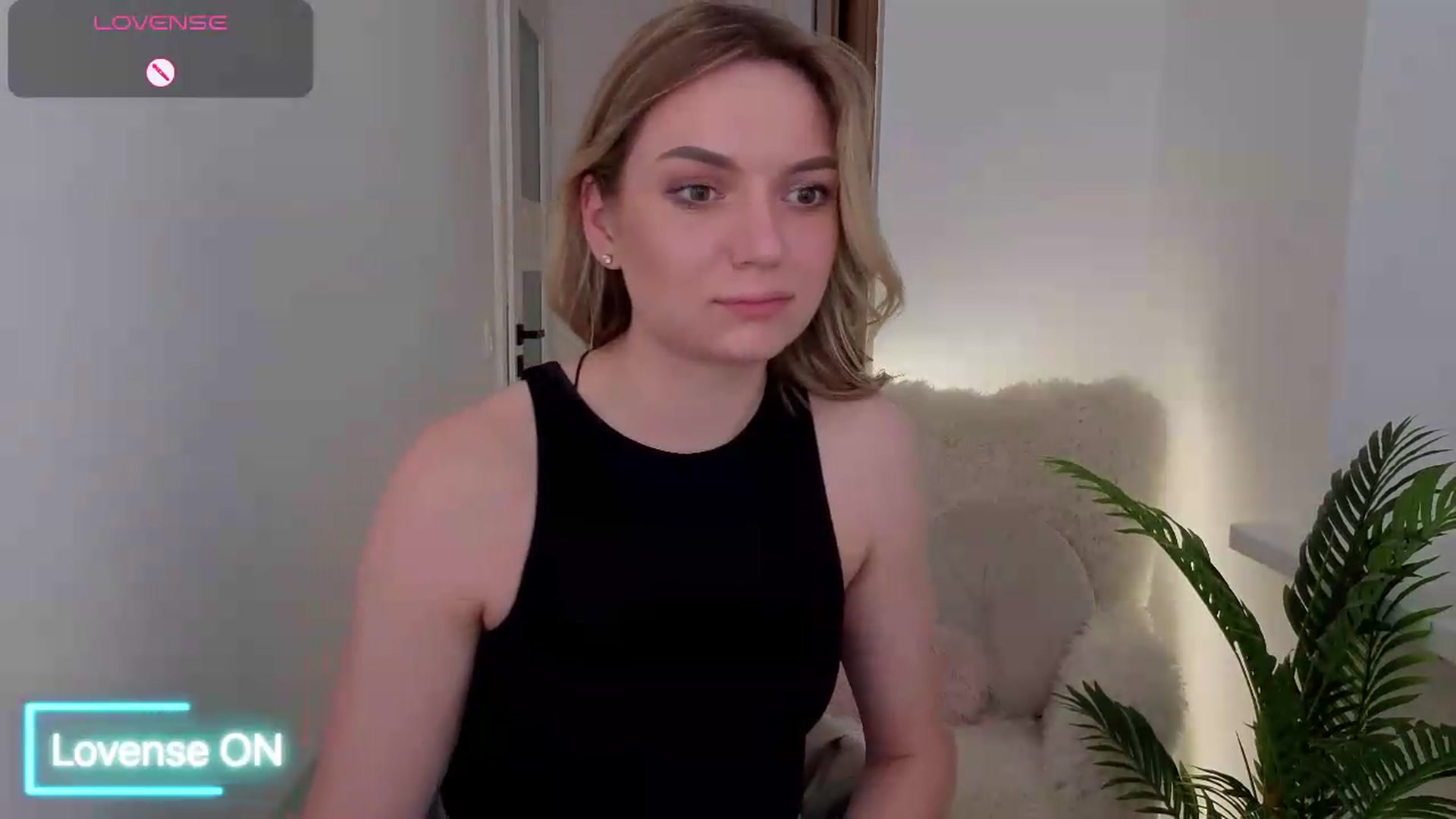 Gallery image thumbnail from AshleyMimi's myfreecams stream on, 05/31/2026, 19:50 image 8 of 20