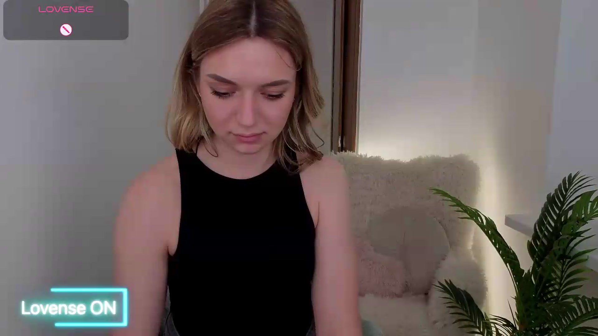 Gallery image thumbnail from AshleyMimi's myfreecams stream on, 05/31/2026, 19:50 image 20 of 20
