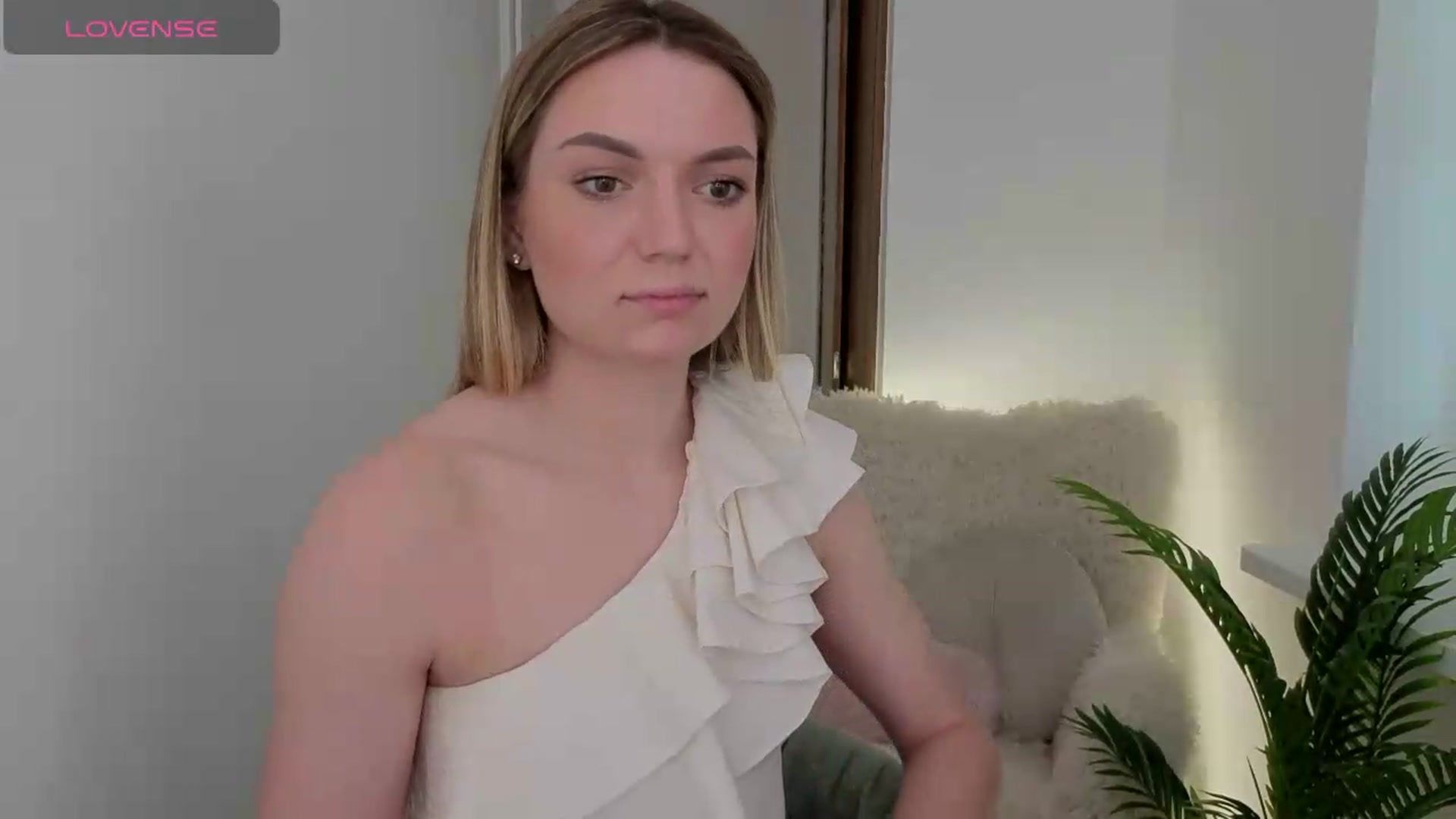 Gallery image thumbnail from AshleyMimi's myfreecams stream on, 06/01/2026, 13:20 image 3 of 20
